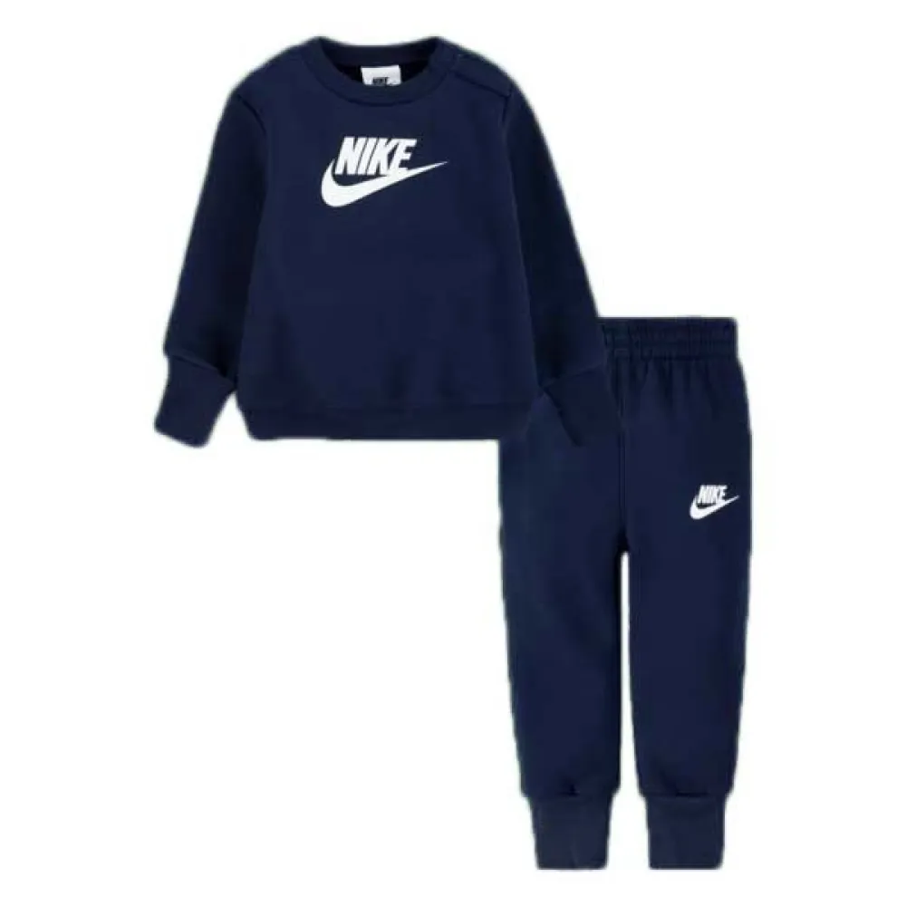 Nike Sustainable Crew long sleeve set