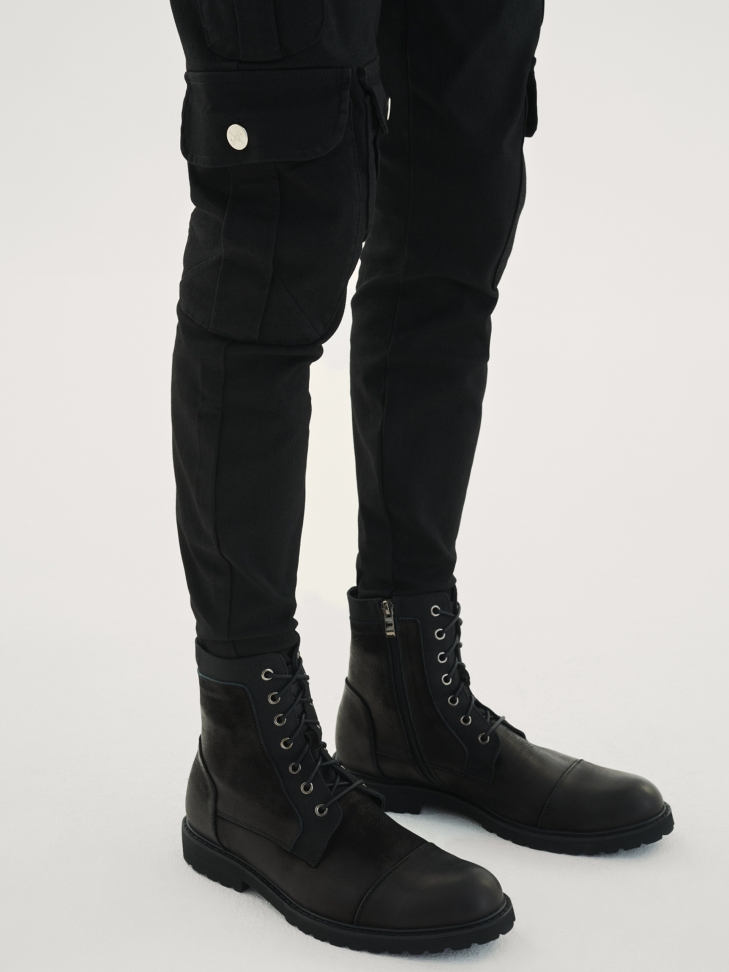 Men’s black boots