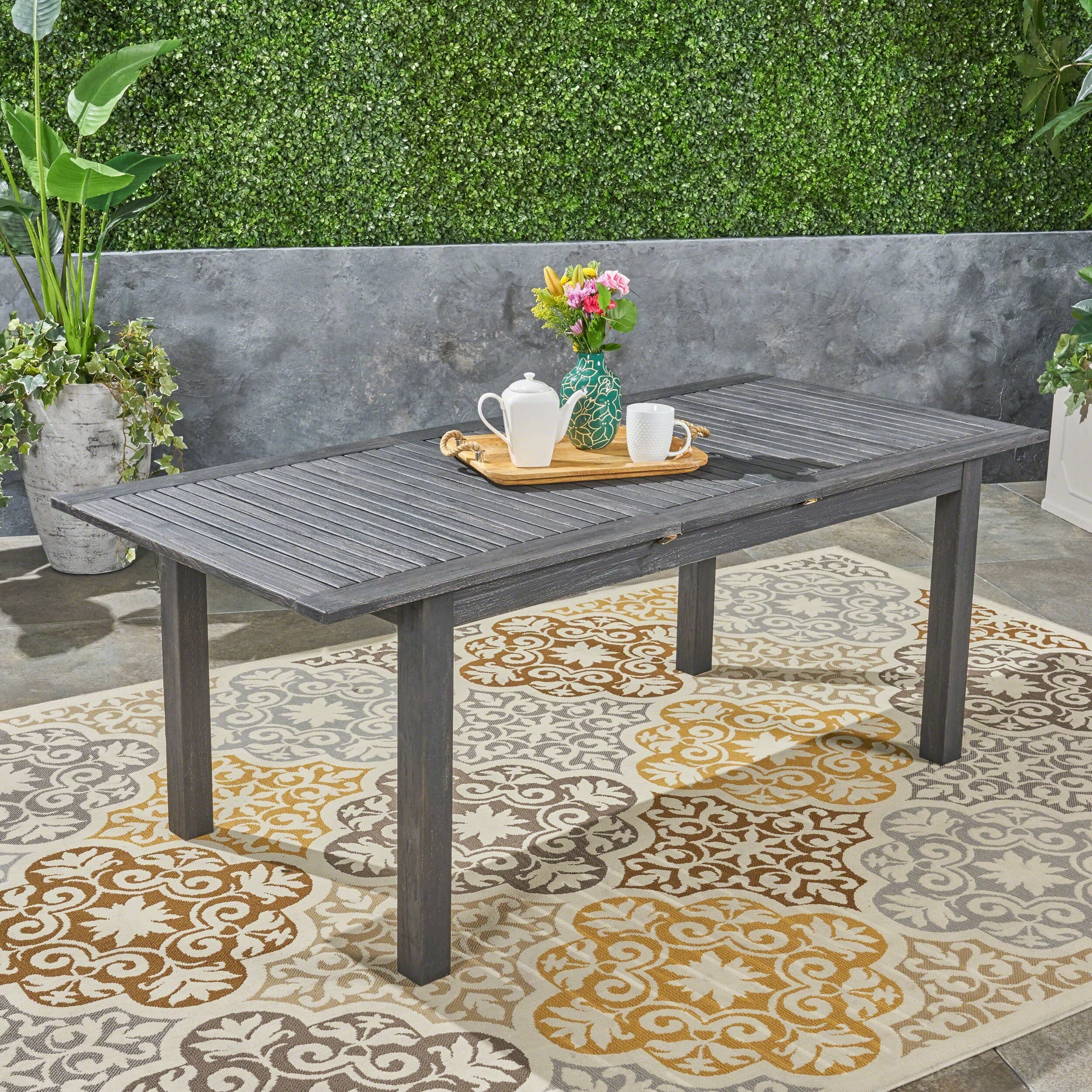 Outdoor Expandable Acacia Wood Dining Table