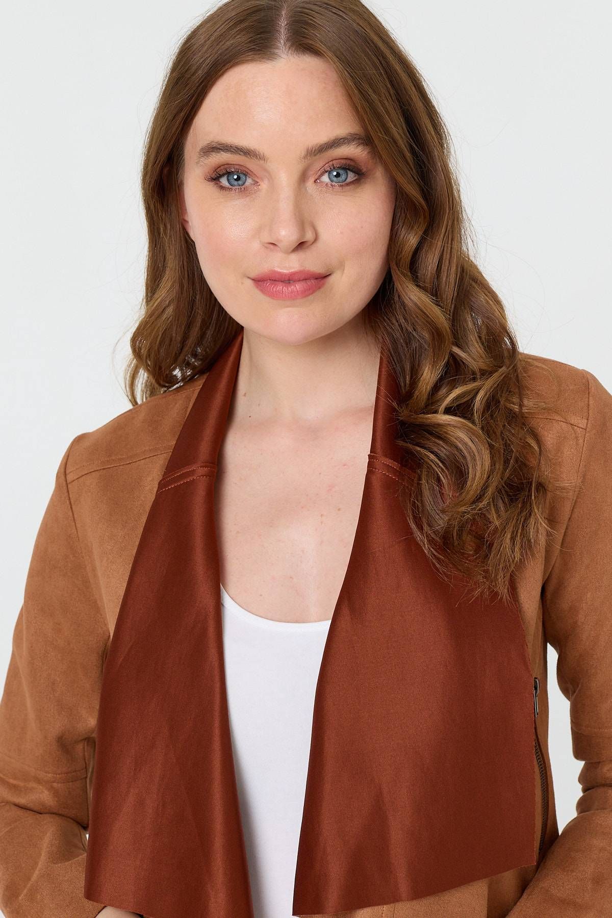 Izabel London Waterfall Front Cropped Open Jacket