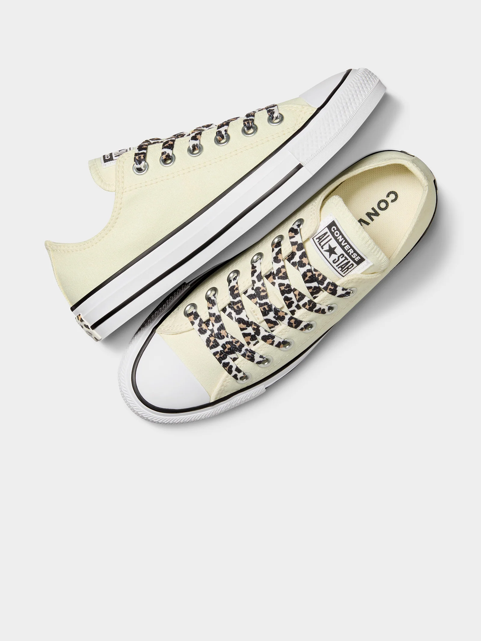 Womens Chuck Taylor All Star Sneakers
