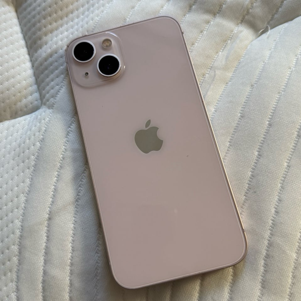 iPhone 13 pink 256GB  unlocked
