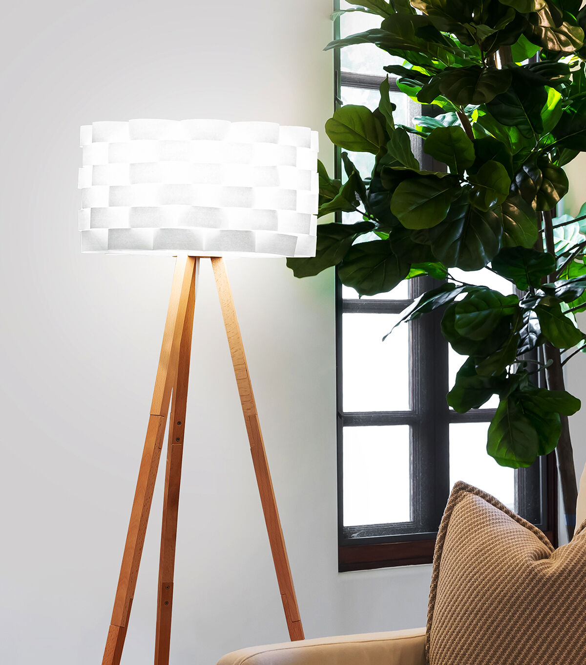 Brightech Bijou LED Floor Lamp