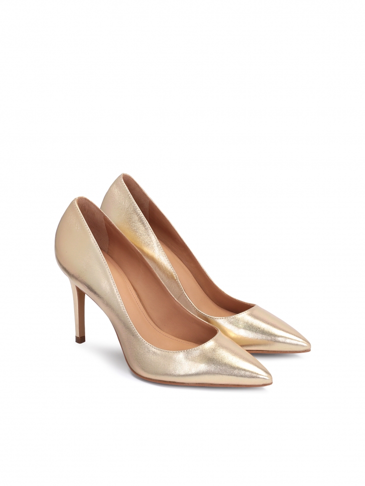 Luxurious gold leather ladies' pumps