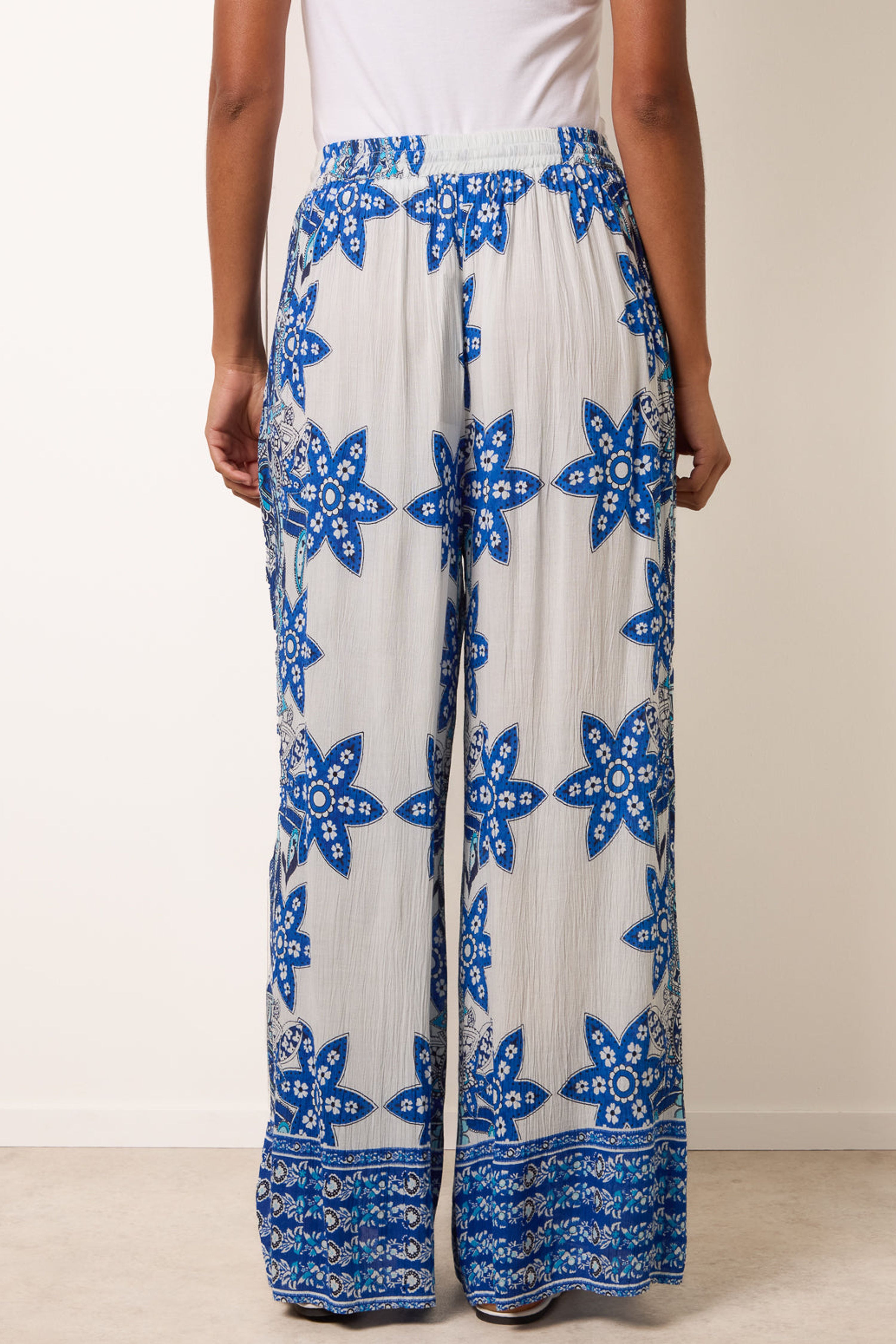 Blue Vanilla Blue Paisley Floral Wide Leg Printed Trousers