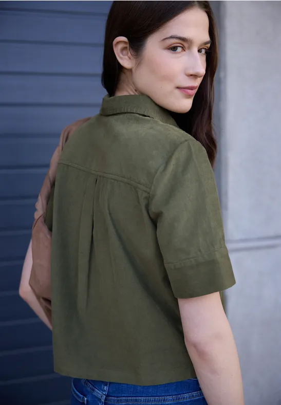 Kurzarm Bluse in Cord-Qualität