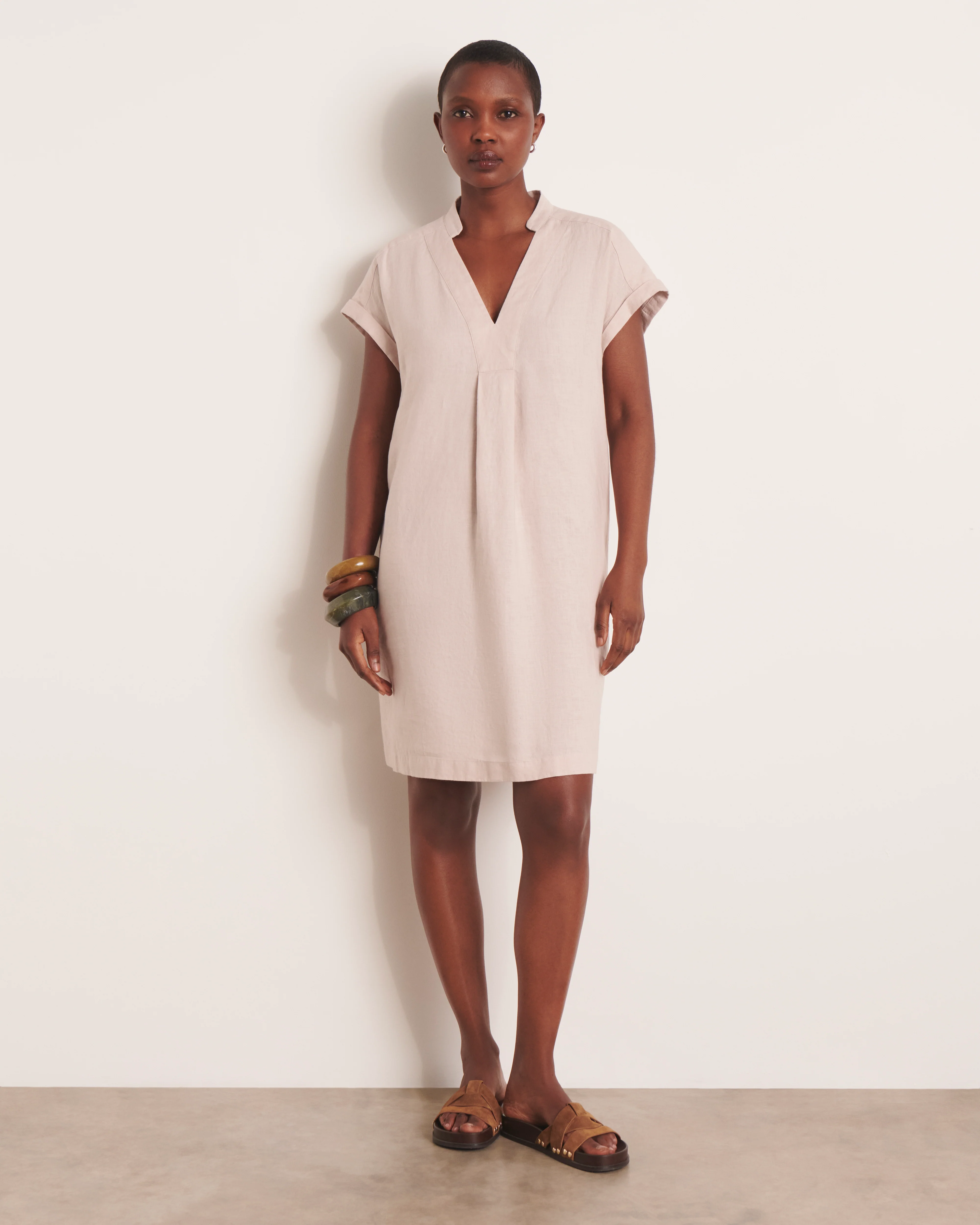 Robe beige encolure V ROSNY/13125/006