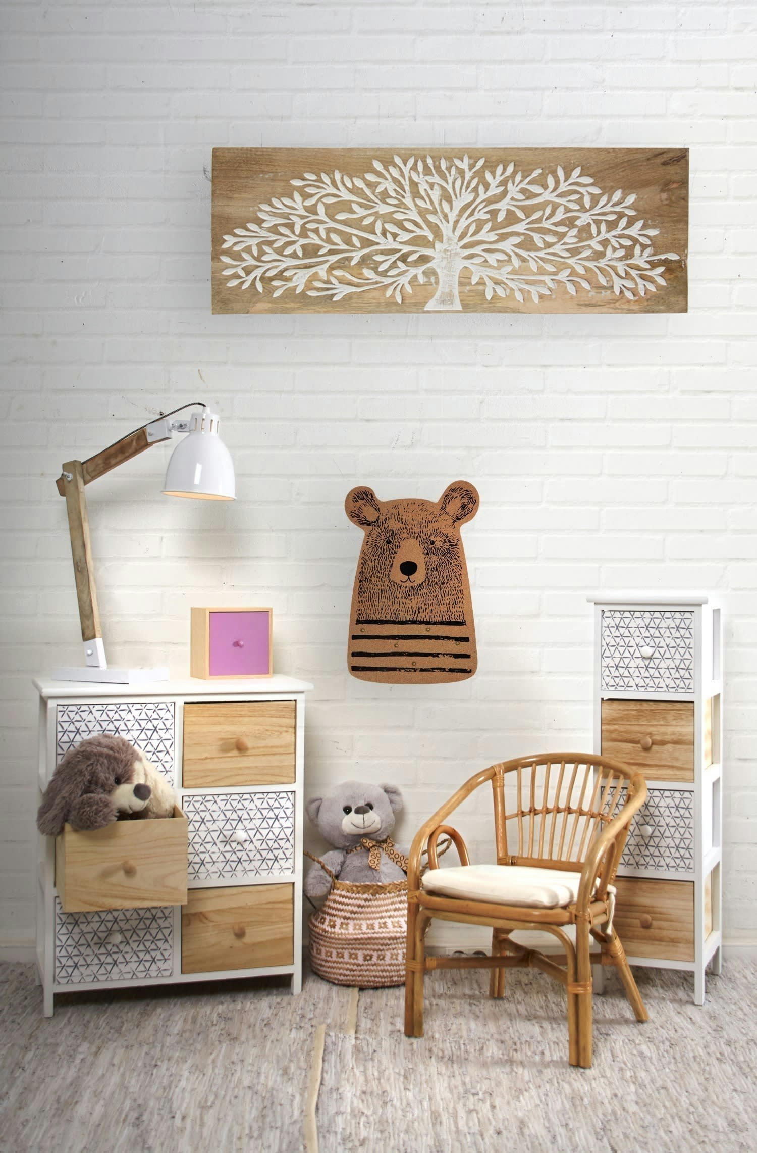 - Commode en bois teinté blanc et naturel 6 tiroirs