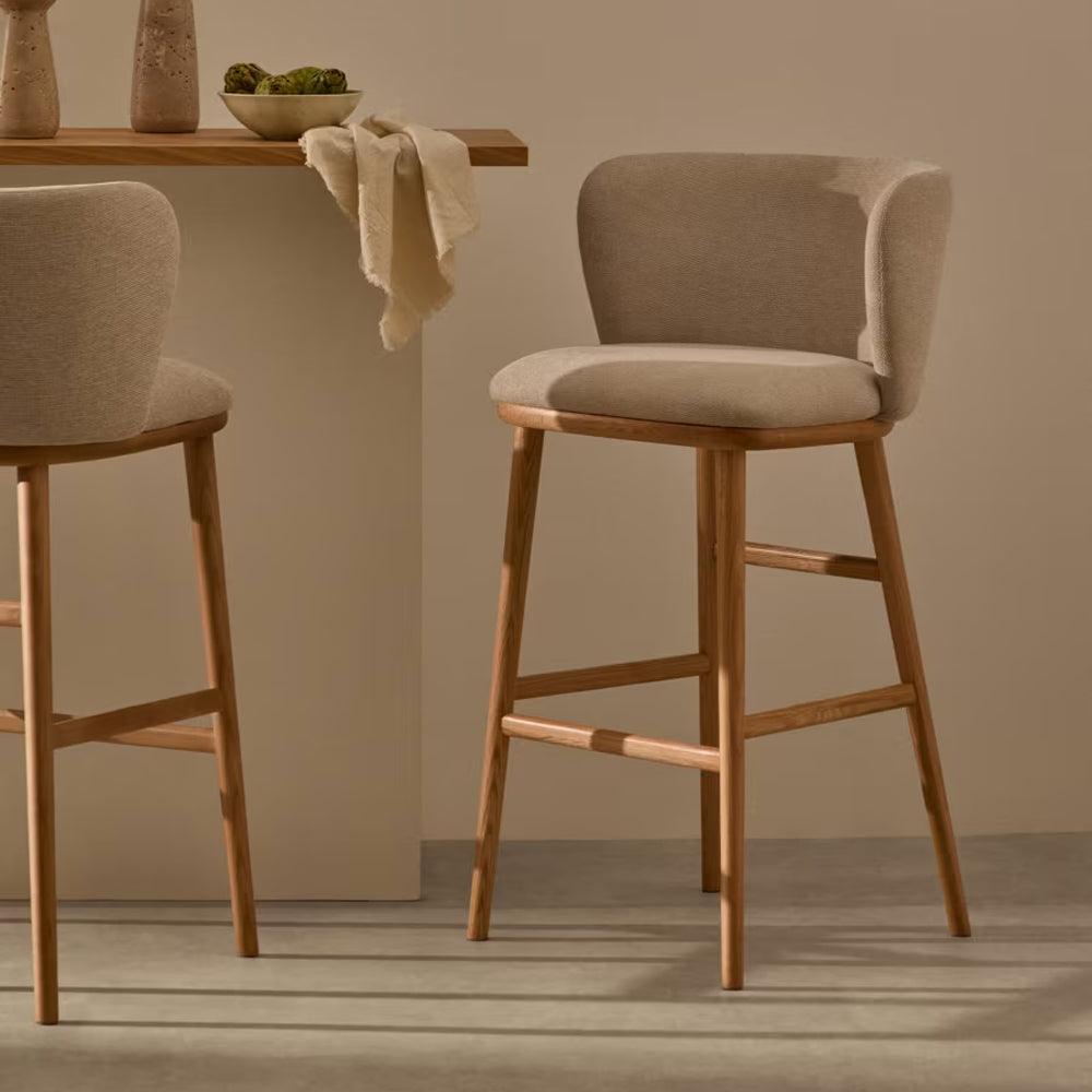 Kave Home Ciselia Barkruk - H 65 cm - Beige / Essenhout