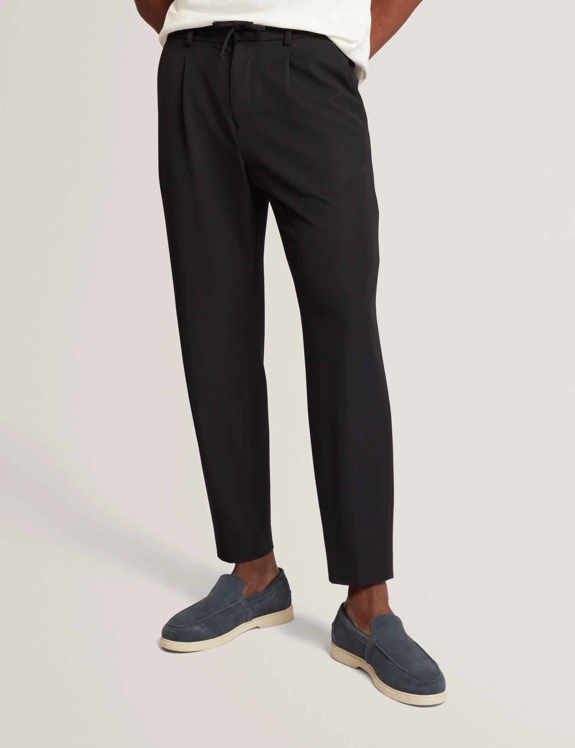 CIALDAT | BLACK