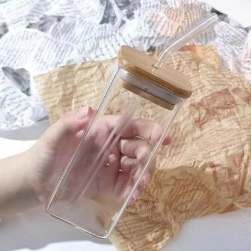 NNEOBA Glass Coffee Mug with Lid & Straw