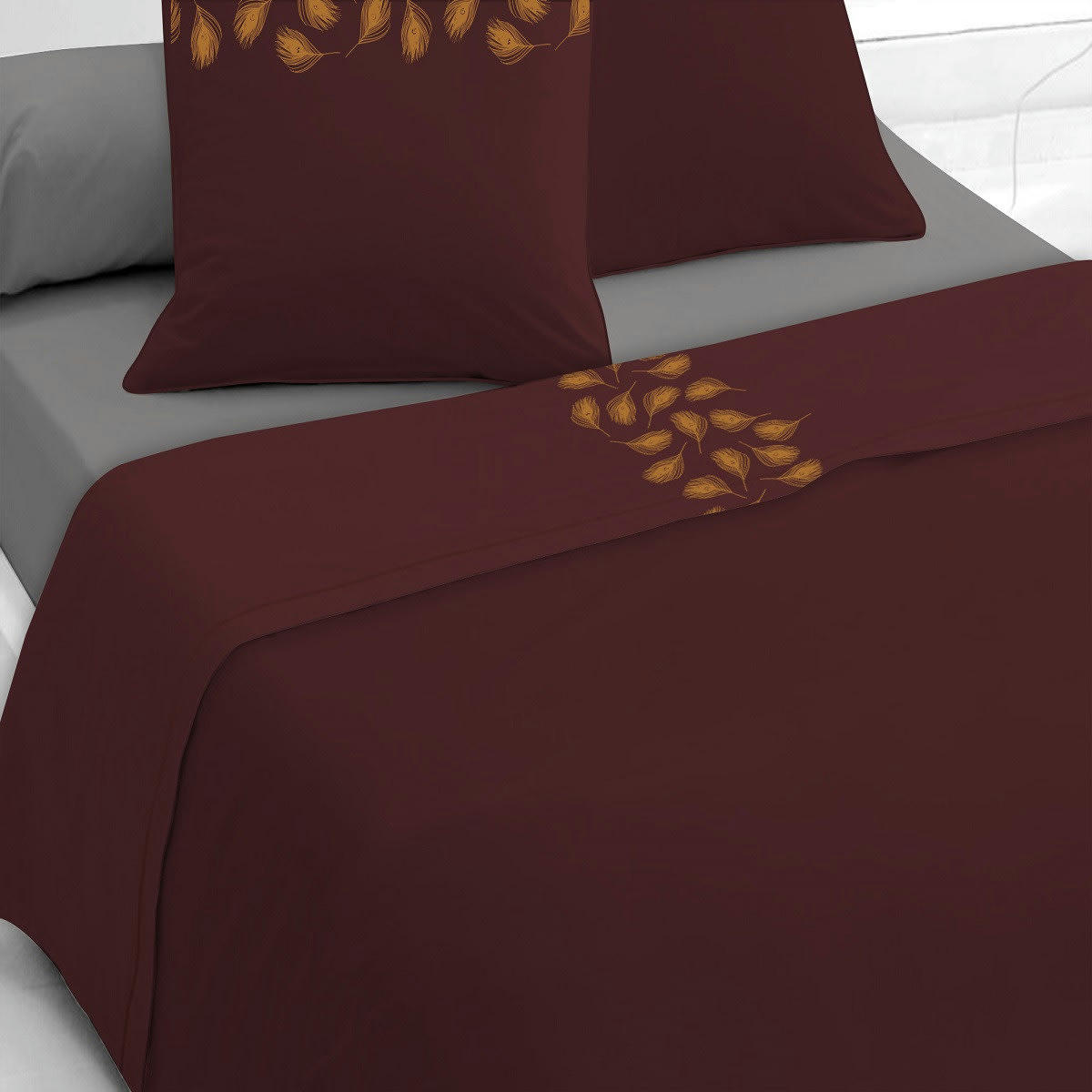 CARMEN - Parure drap plat + 2 taies en satin  aubergine 240x300cm