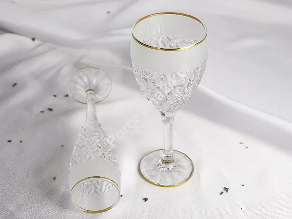 Kpl. kieliszków do wina czerwonego 320 ml (6szt) Bohemia Jihlava - Nicolette Gold 4SB.NIG.028757
