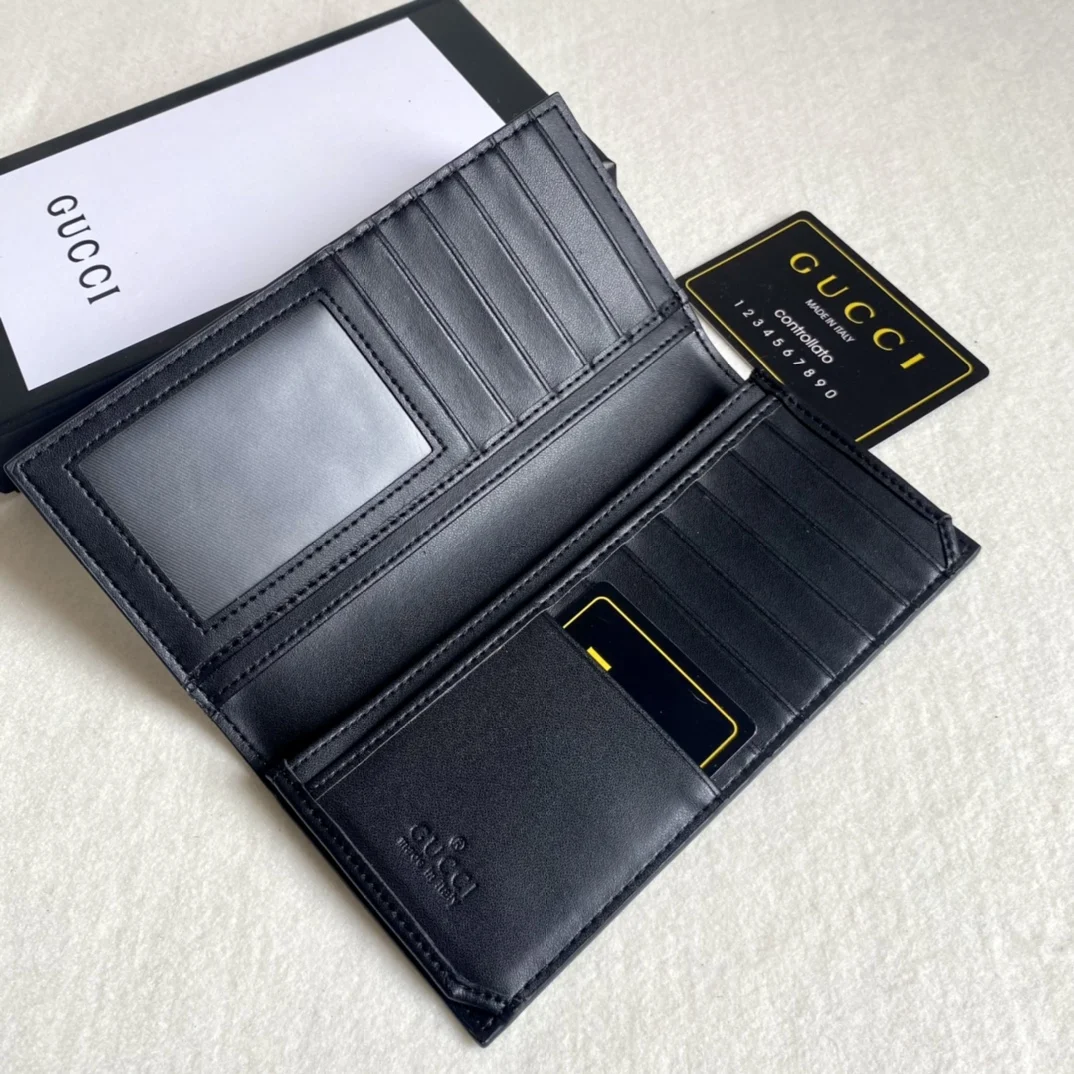 Gucci Unisex GG Supreme Printed Long Wallet