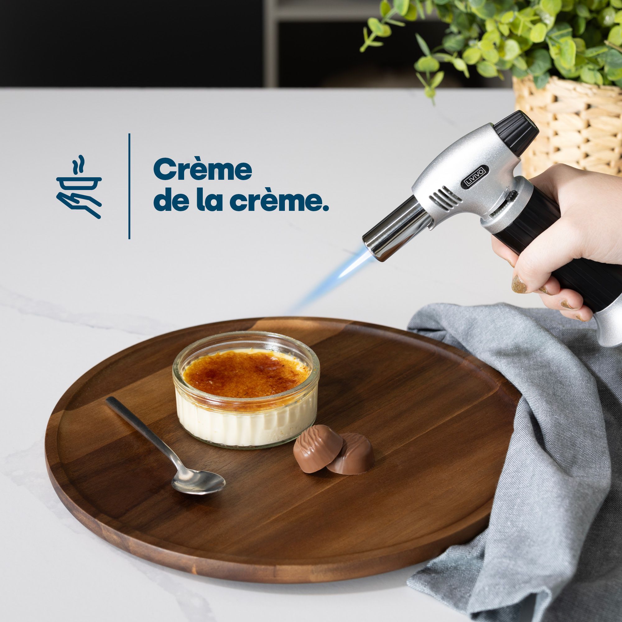 LIVIVO Cooking Blow Torch with Adjustable Flame Control