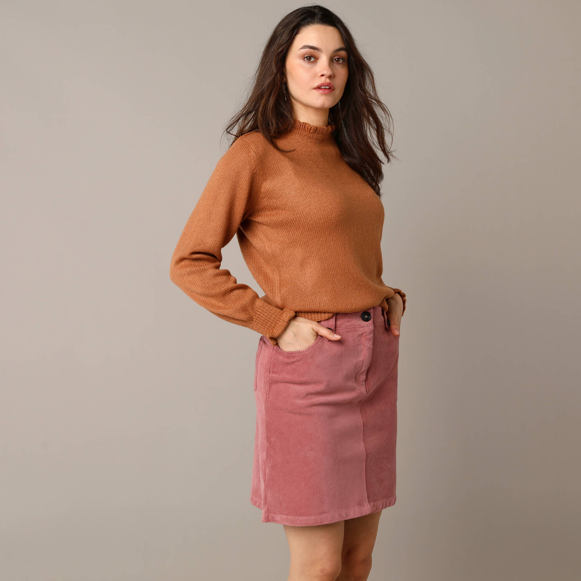 Pull col montant, finition frisotti