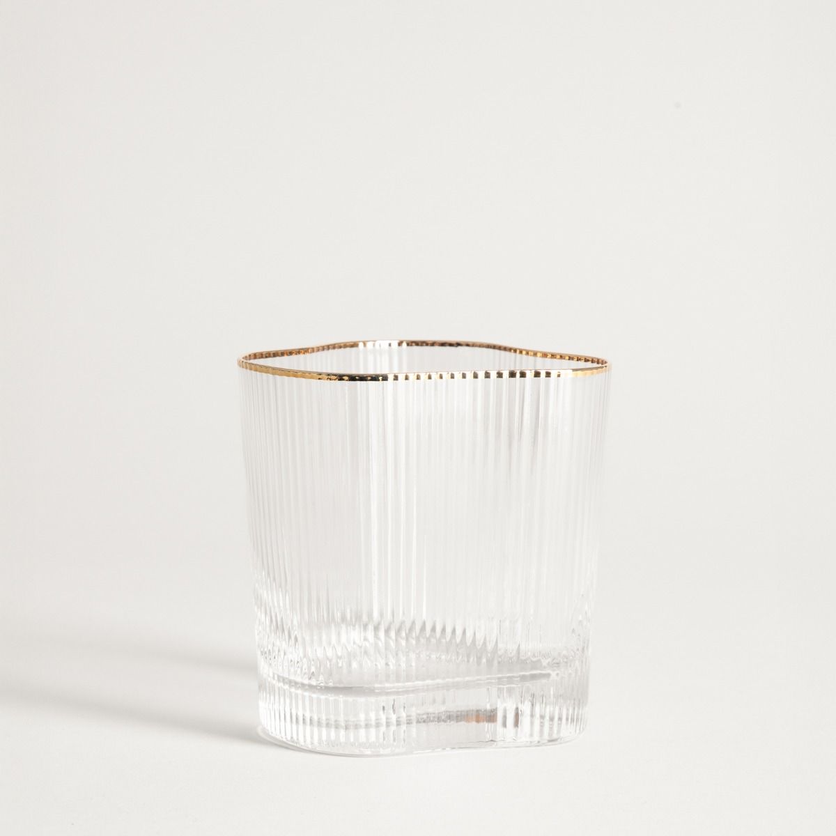 Szklanka LYNN w nieregularnym kształcie 0,35 l