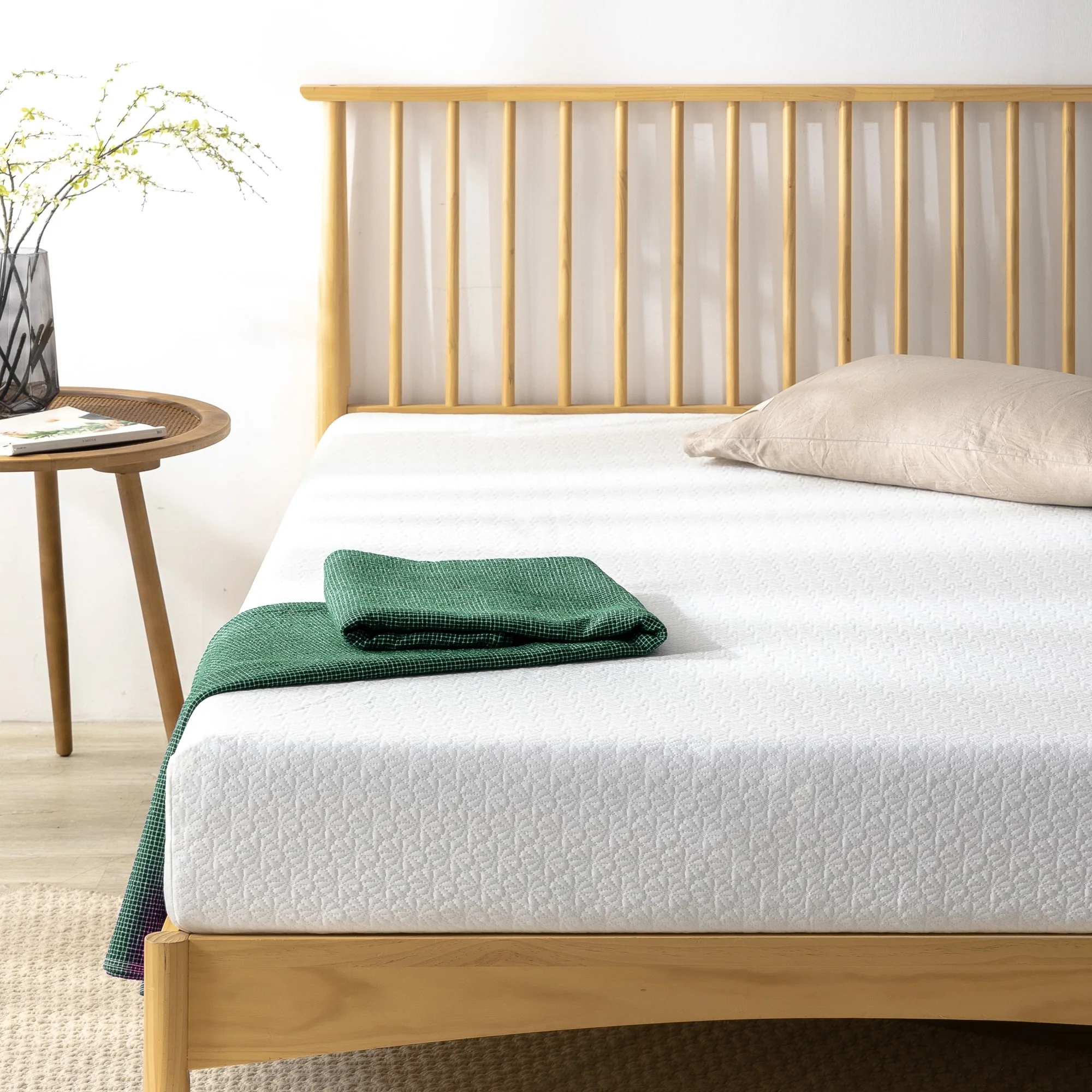 Priage by ZINUS 8-inch Green Tea Element Memory Foam Mattress