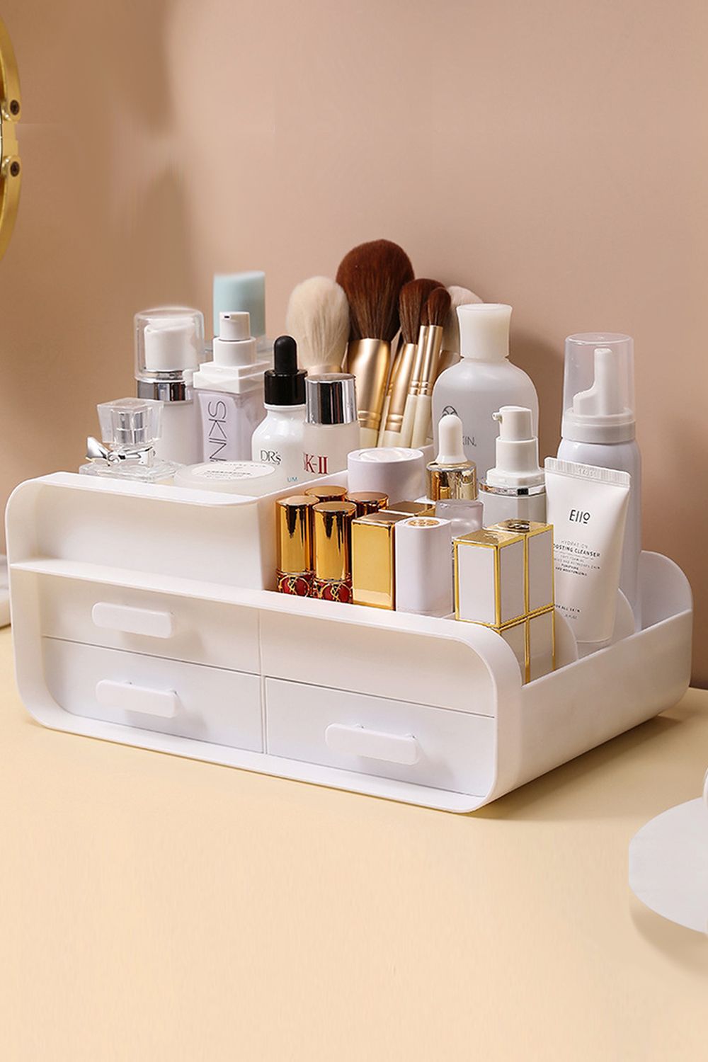 The hot sale Large Capacity Makeup Organizer