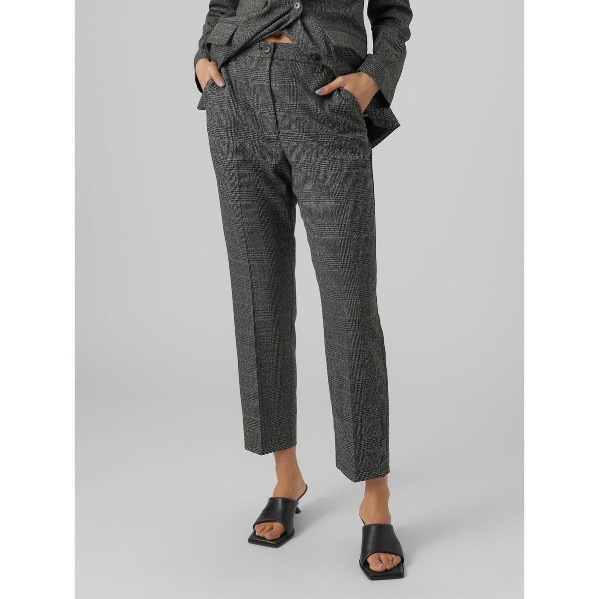 Pantalon tailleur à carreaux