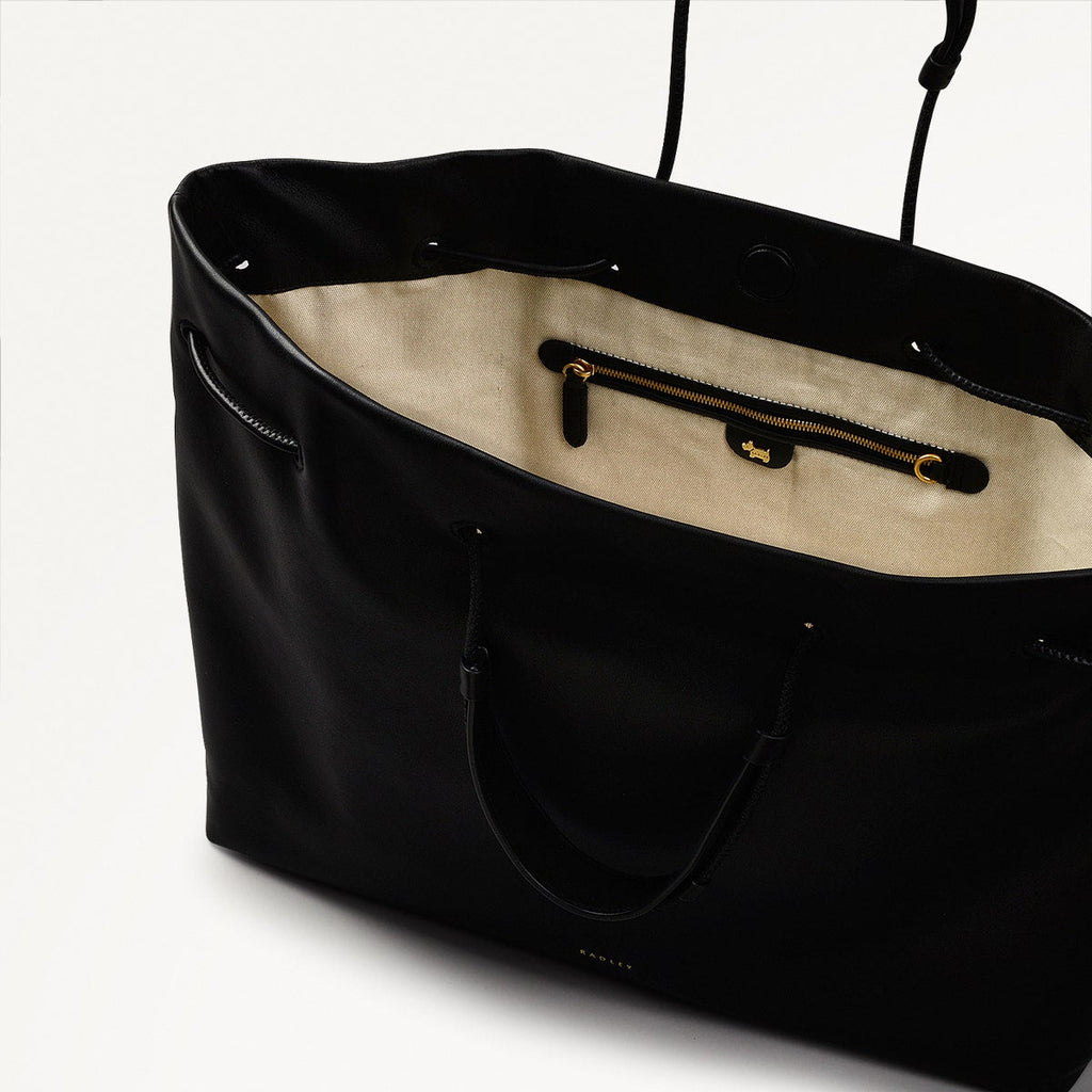 Blake Mews - Medium Open Top Shoulder Bag