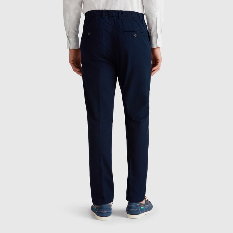 Slim fit chinos in light cotton