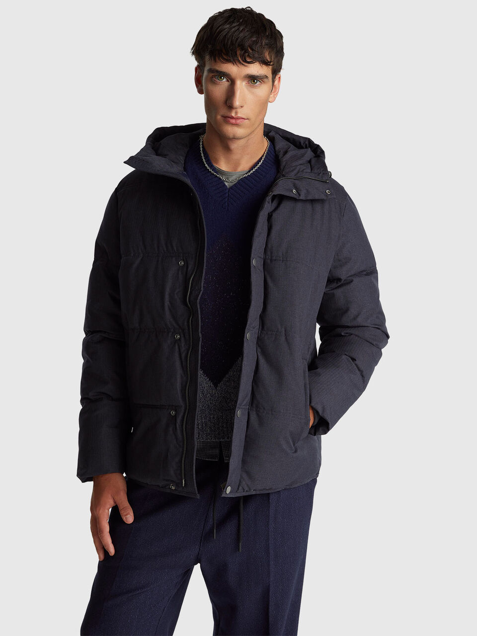 Regular fit jacket with hood