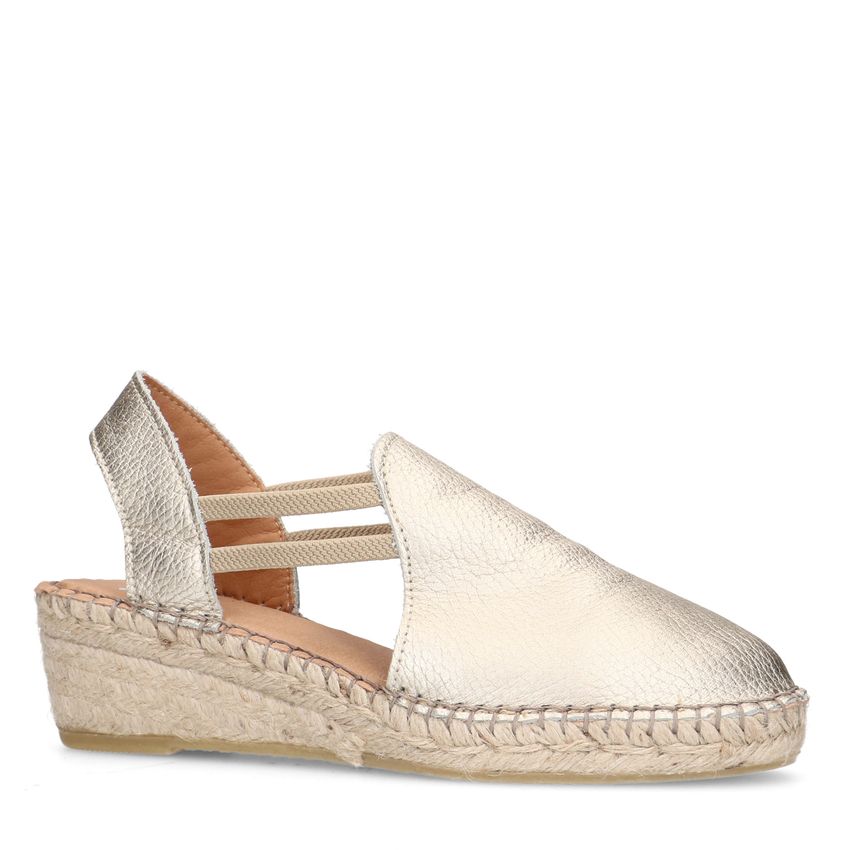 Manfield Gouden metallic leren sleehakken