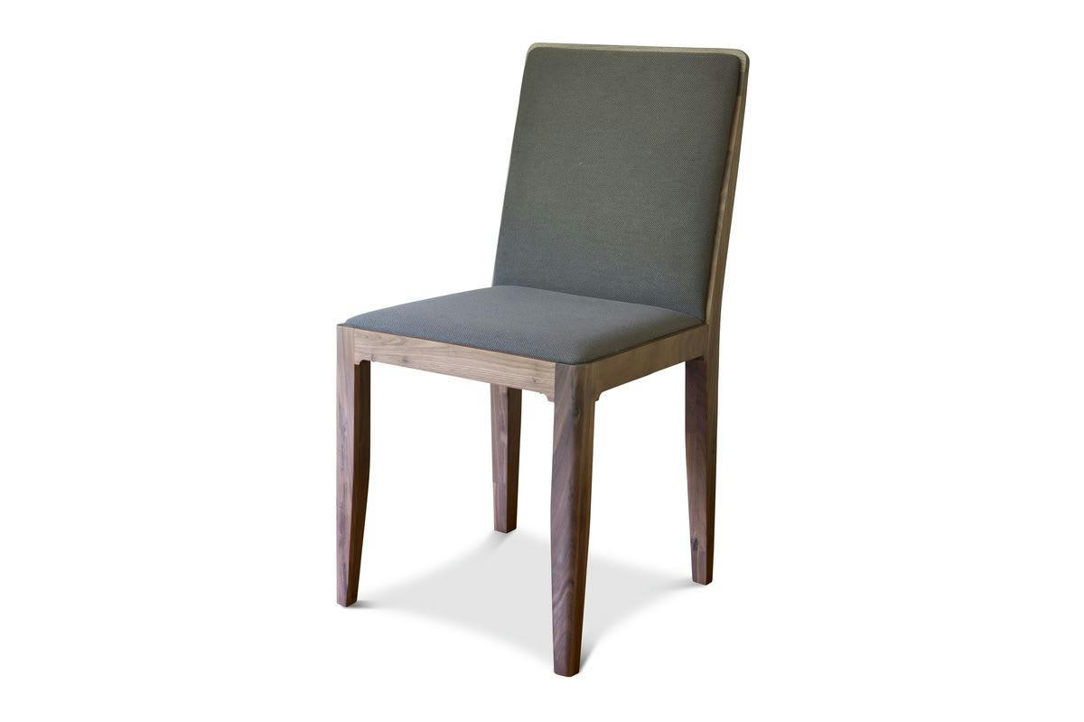 HEMET - Chaise en noyer marron