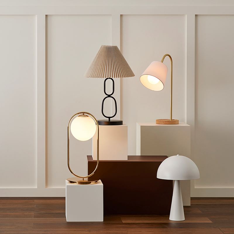 Porcini White Table Light