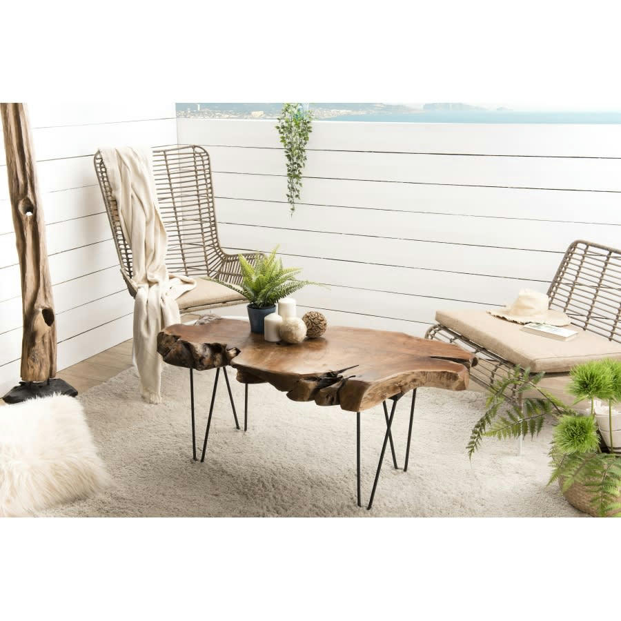 LALY - Table basse forme naturelle en teck pieds épingles métal noir L118