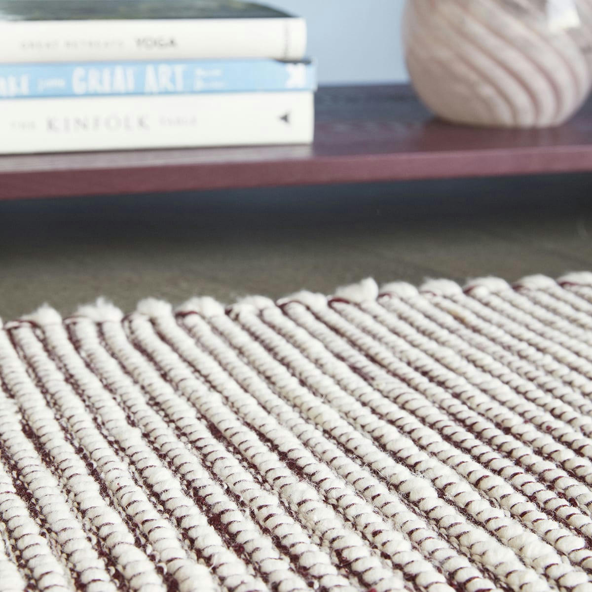 POPPY - Tapis en tissé bordeaux et blanc  120x180cm