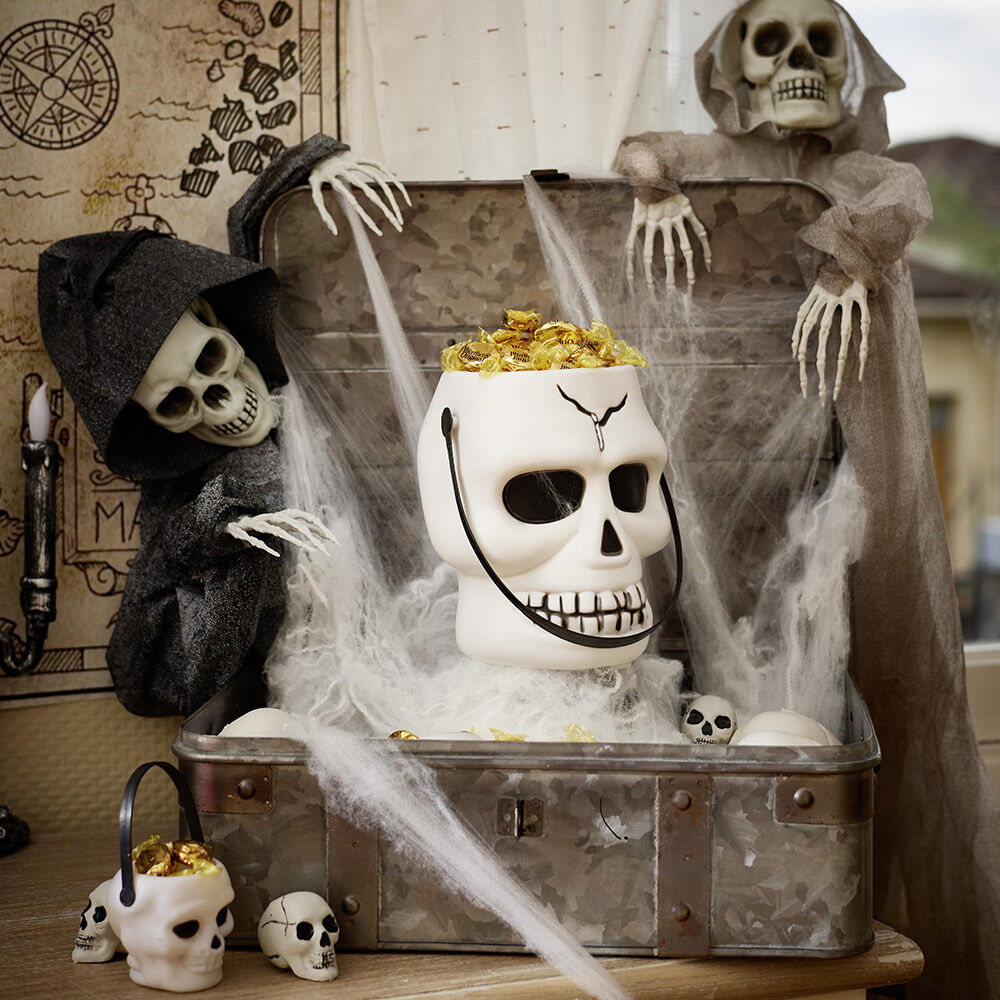 Seau à bonbons Halloween tête de mort blanc et noir