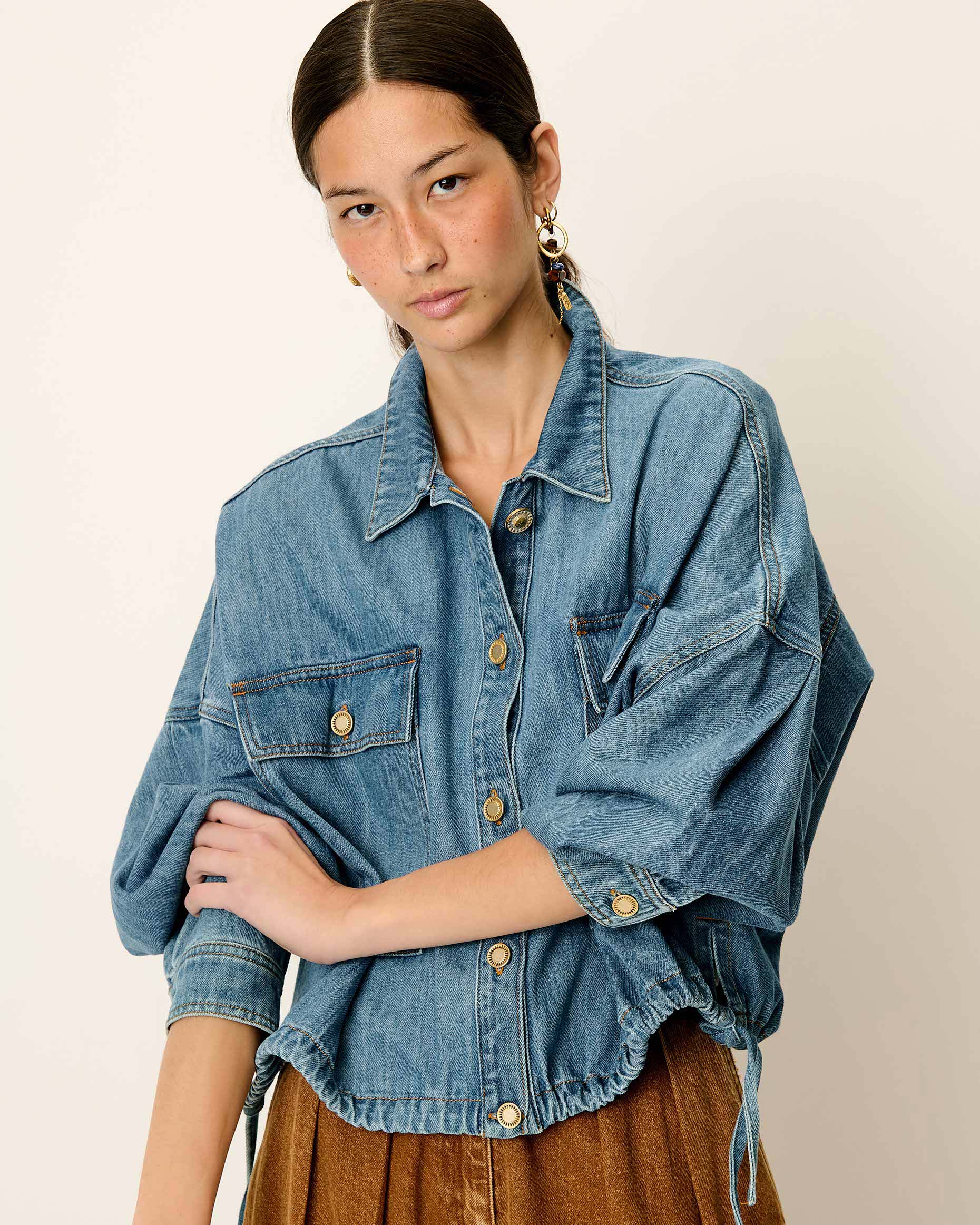 Veste Cazanim