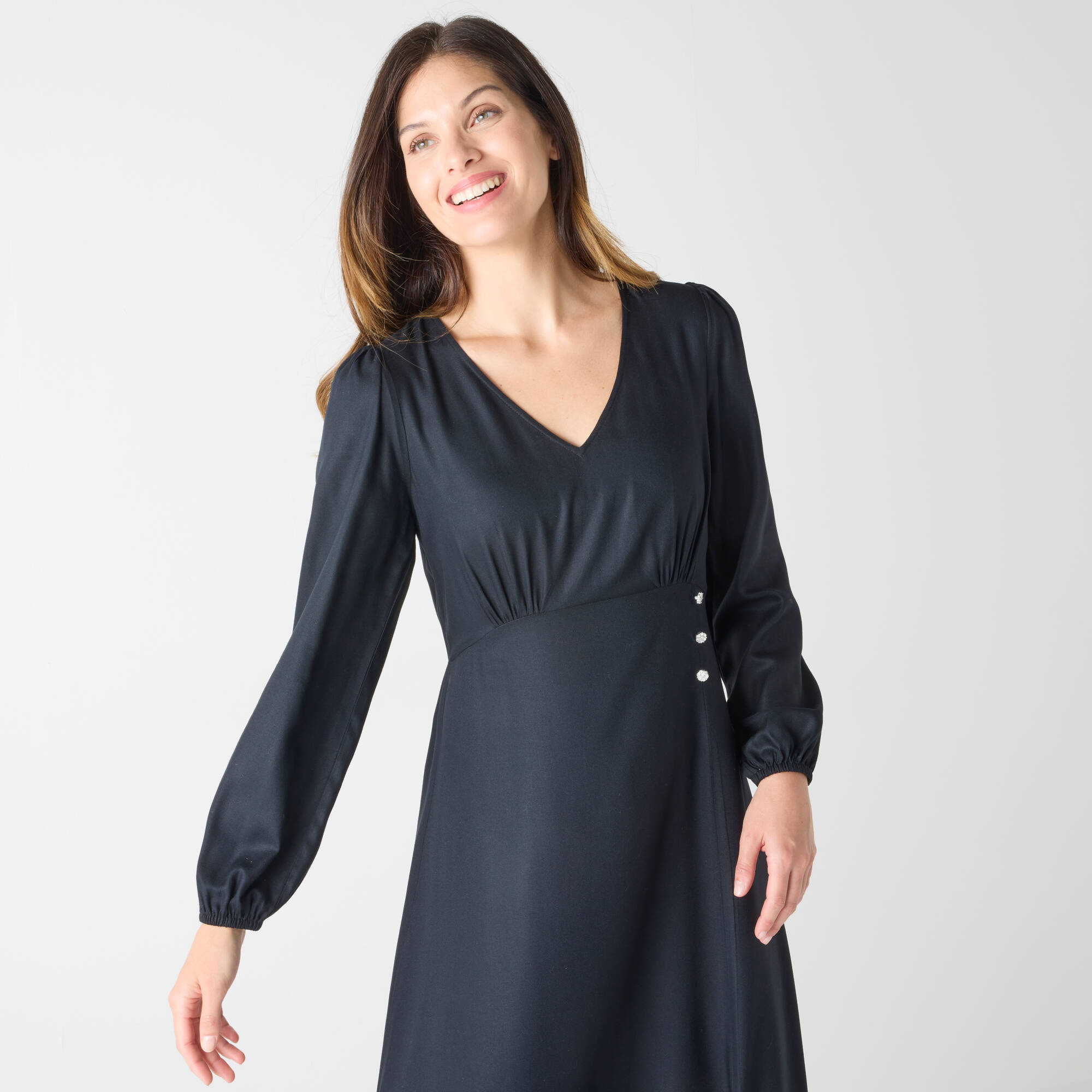 Robe longue fluide col V unie