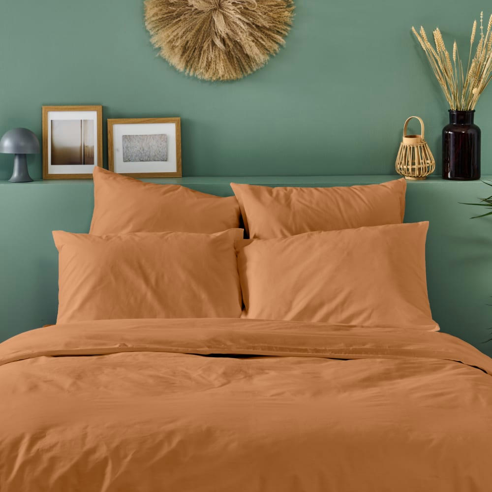- Taie d'oreiller unie en percale de coton terracotta 65x65cm