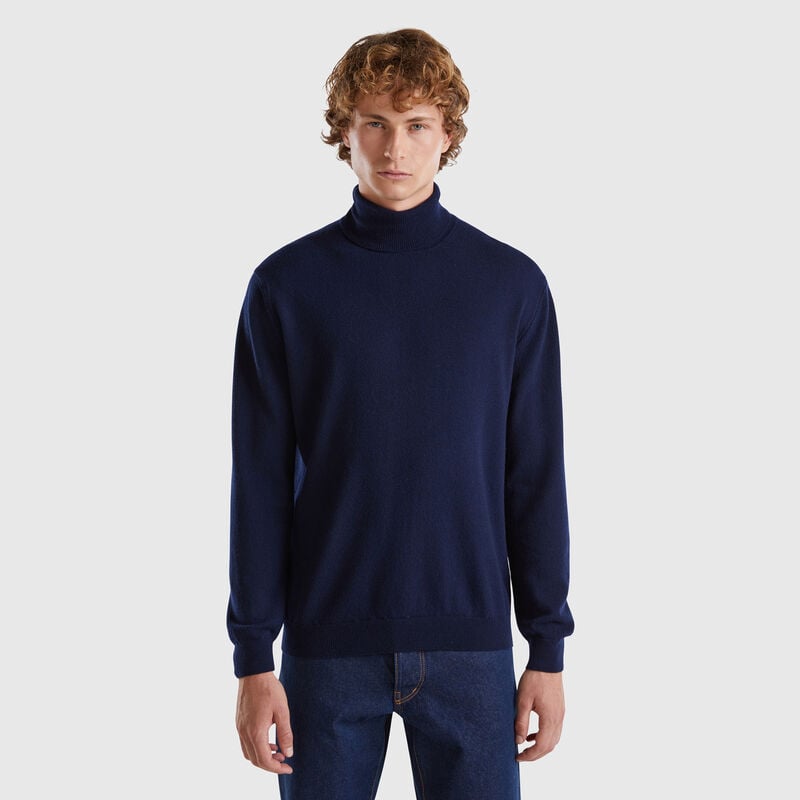 Midnight blue turtleneck in pure Merino wool