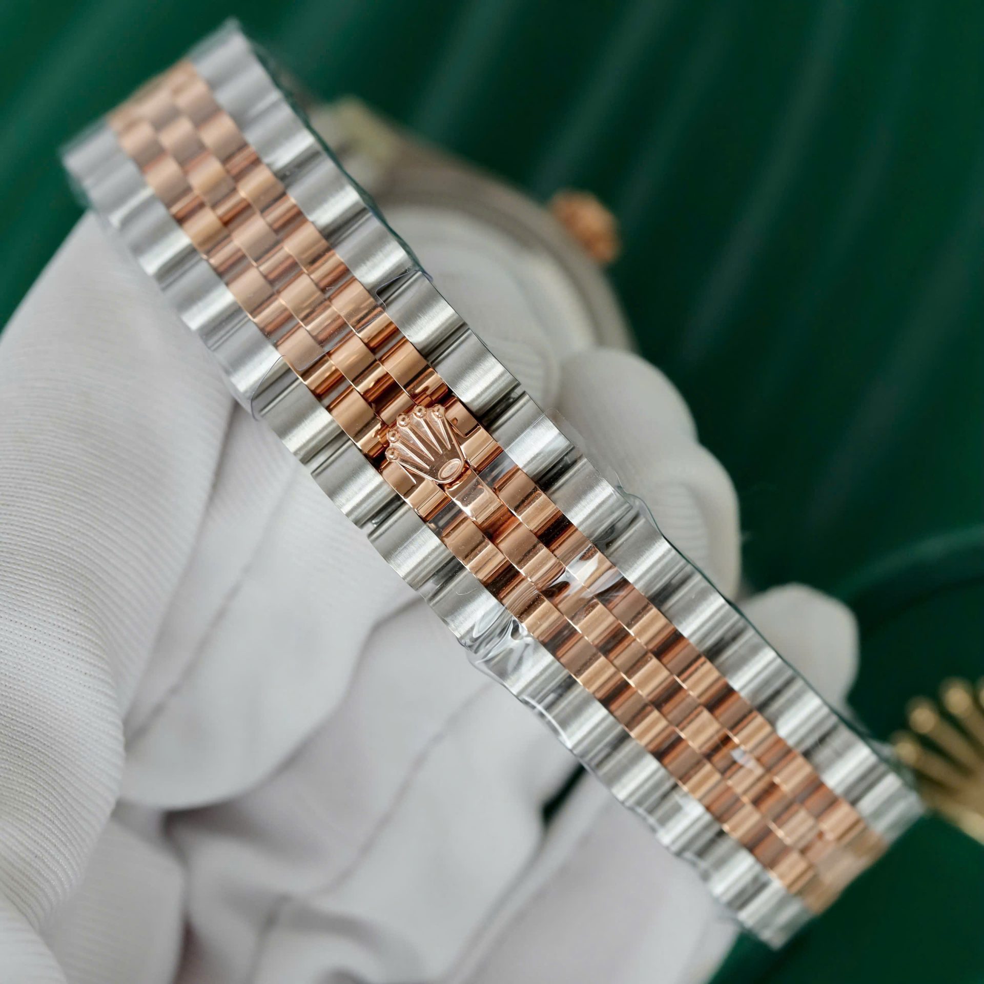 Rolex Datejust SS/RG Plated Chocolate Dial CZ Diamonds 31mm Jub THBF Replica