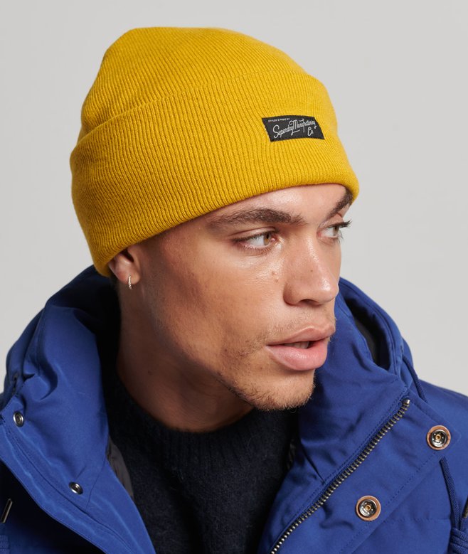 Essential Logo Beanie