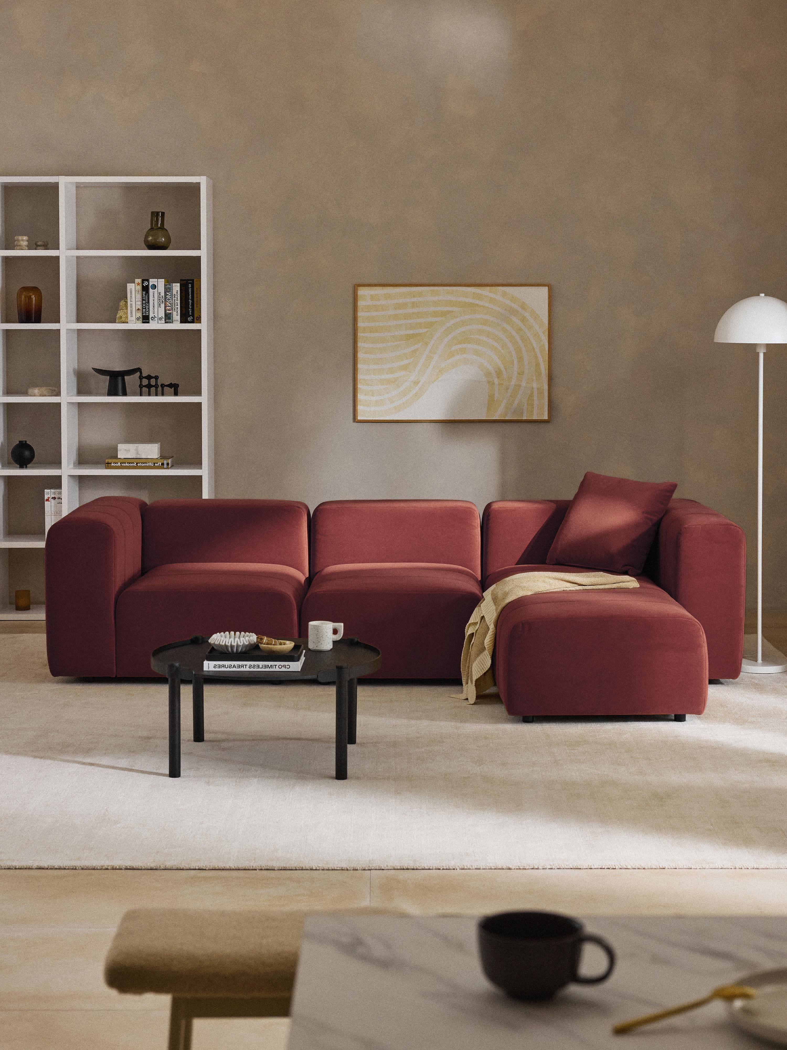 Modulares Samt-Sofa Lena (4-Sitzer) mit Hocker (links/rechts)