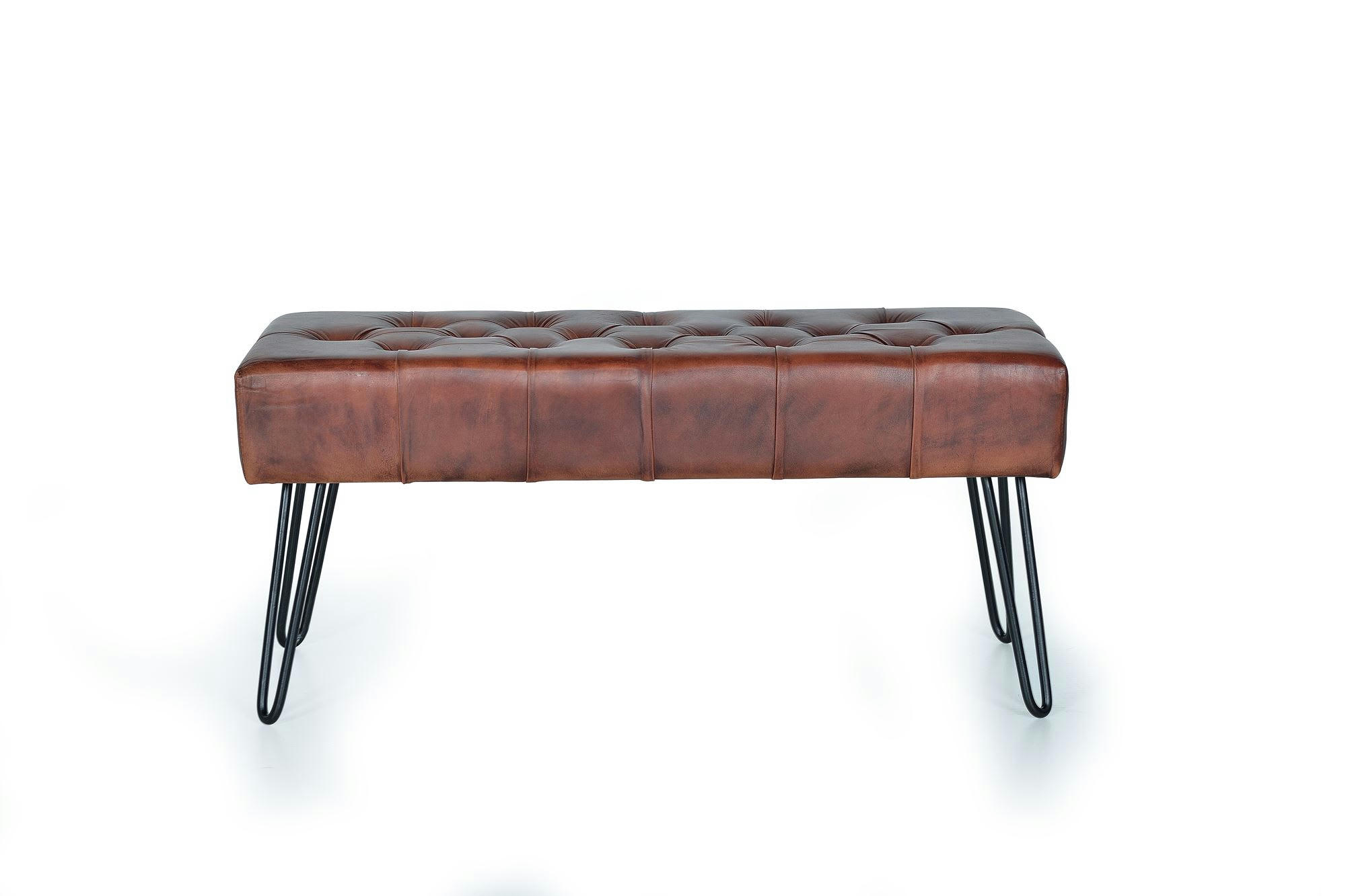 - Banc en cuir et pieds en métal