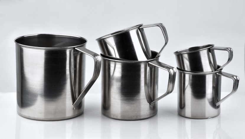 Kubek ze stali nierdzewnej 700ml BASIC KITCHEN