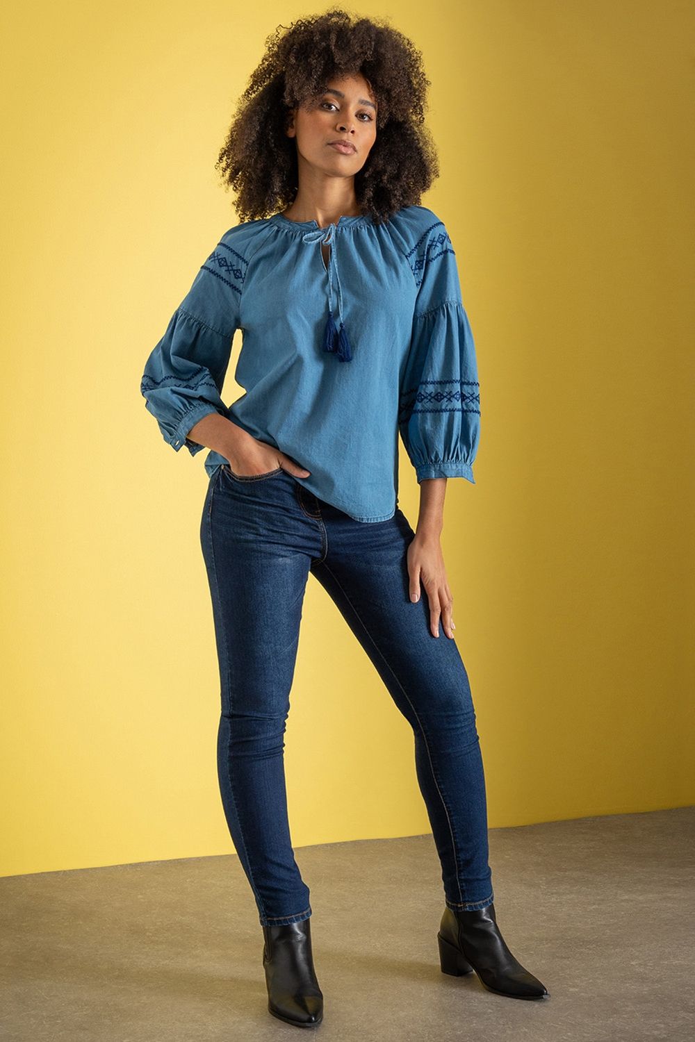 Klass. Boho Embroidered Raglan Sleeve Top