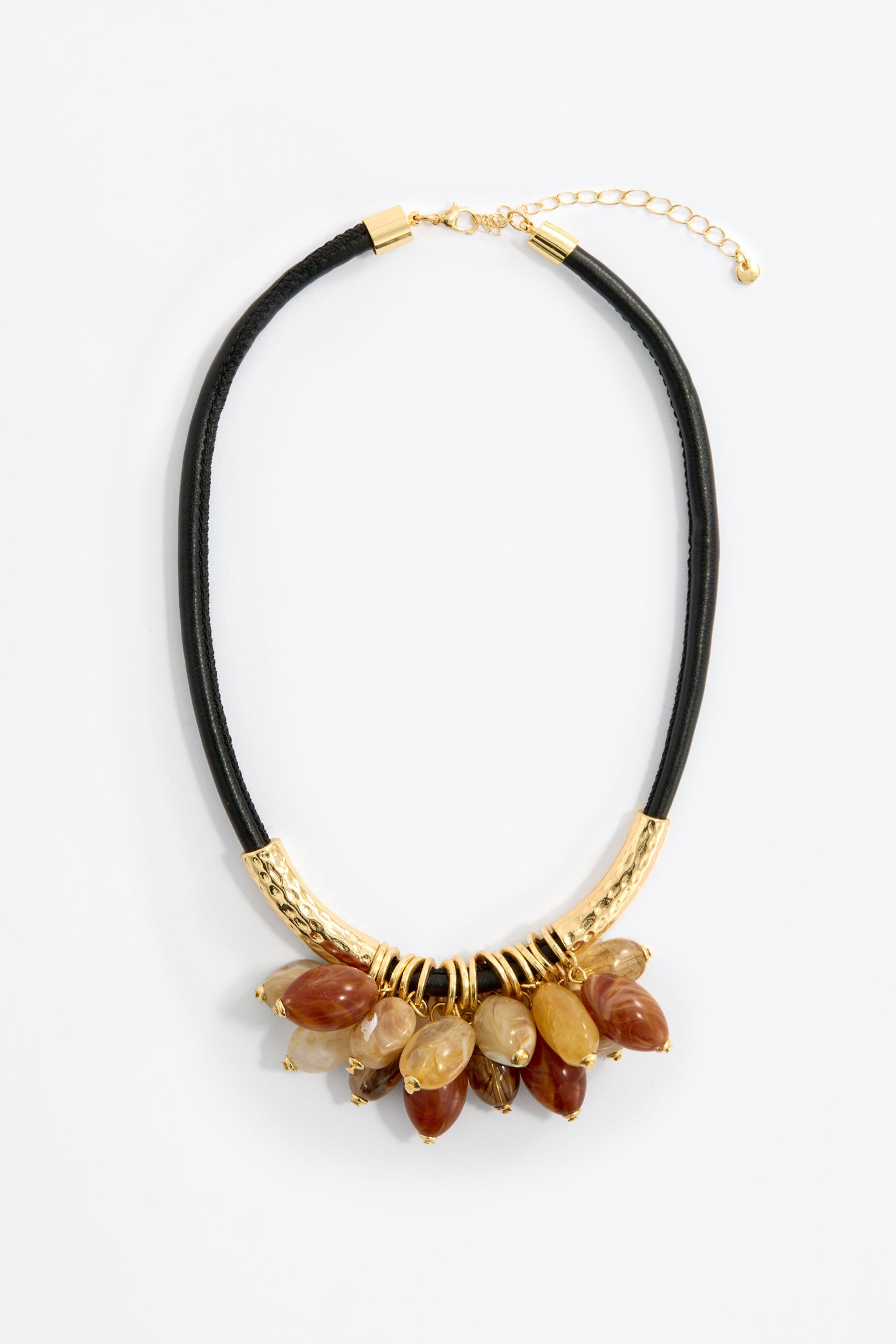 Collar piedras