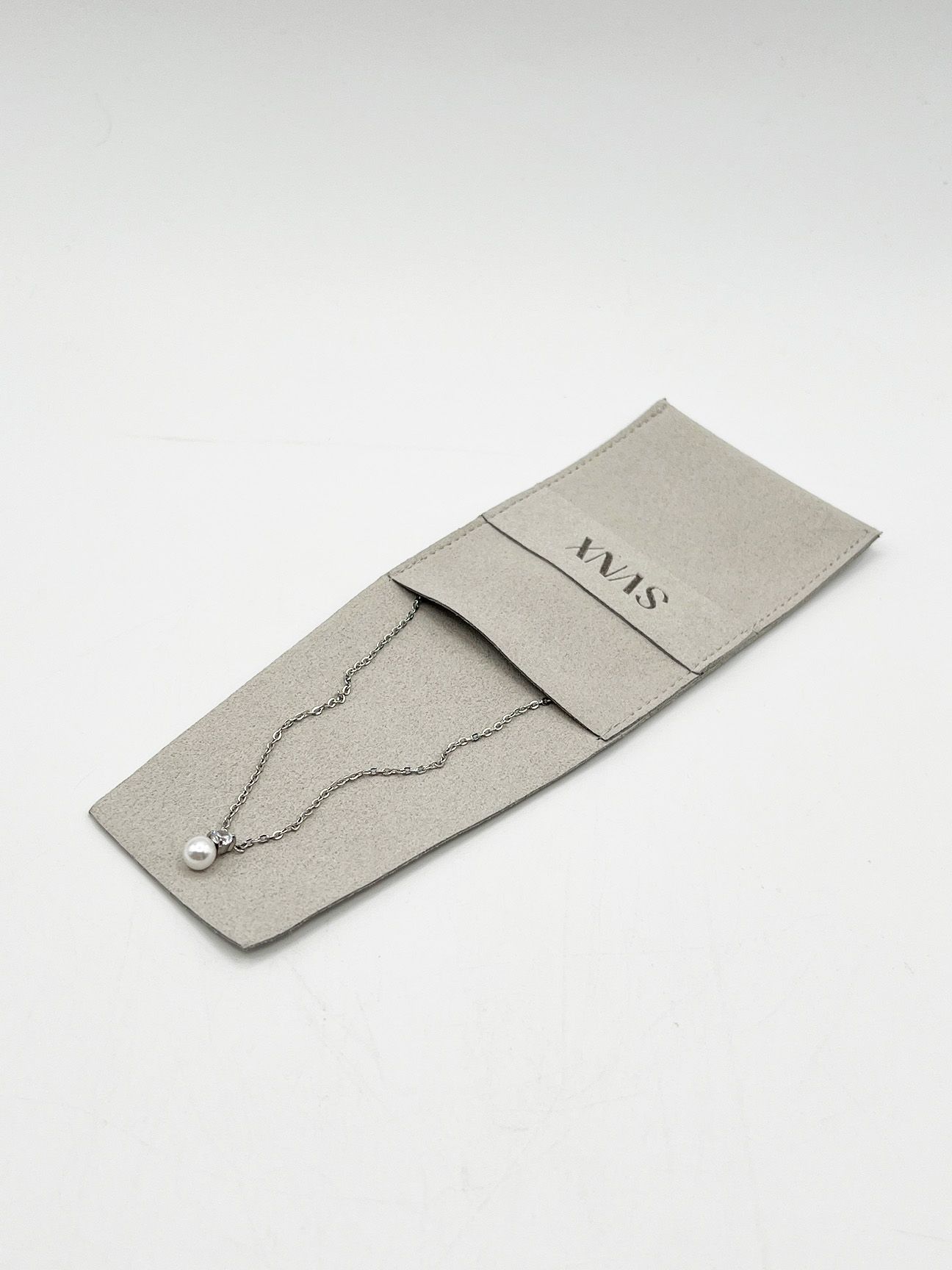 SVNX Pearl Diamante Necklace in Silver