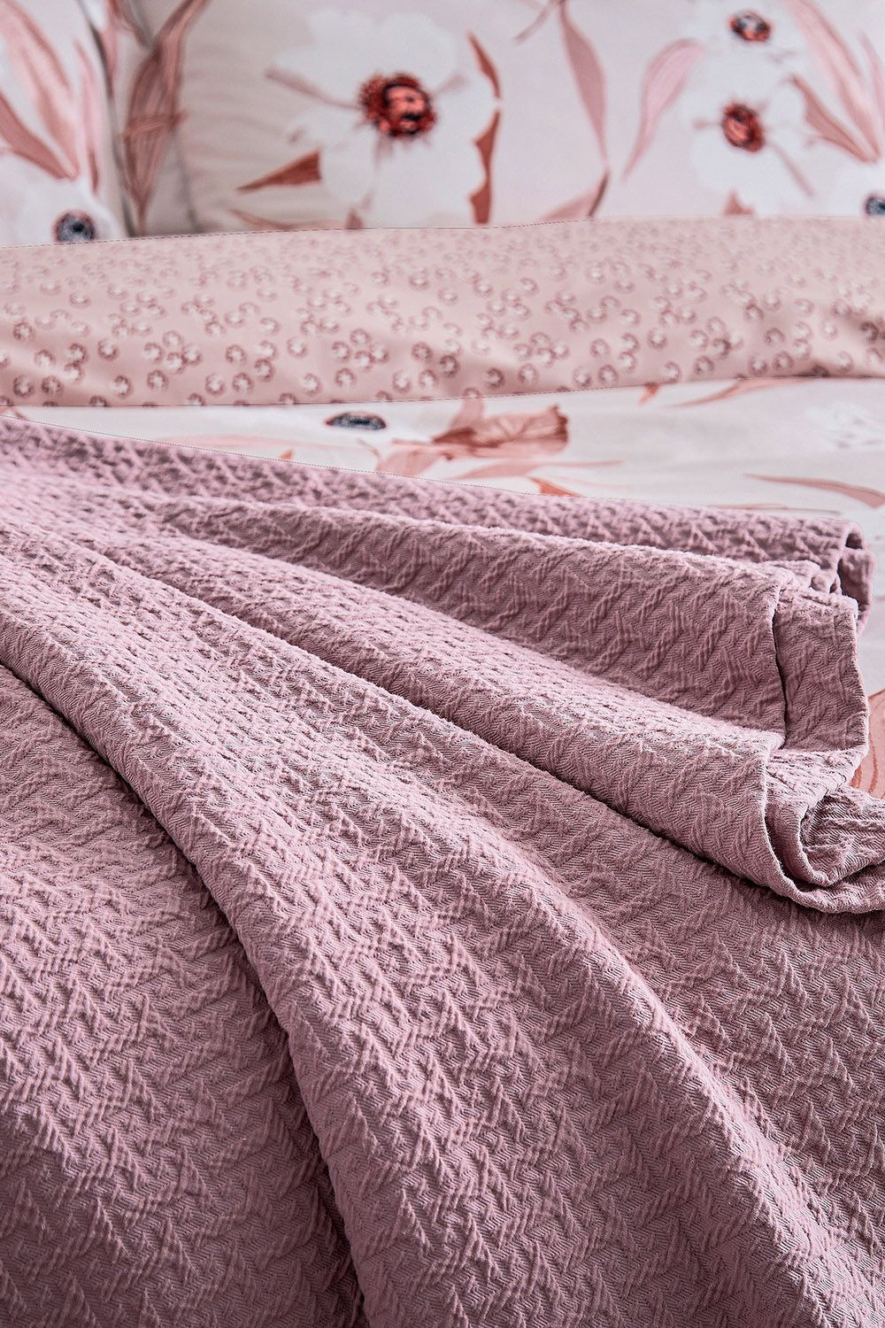 Ted Baker Diagonal T Matellase' Cotton Throw
