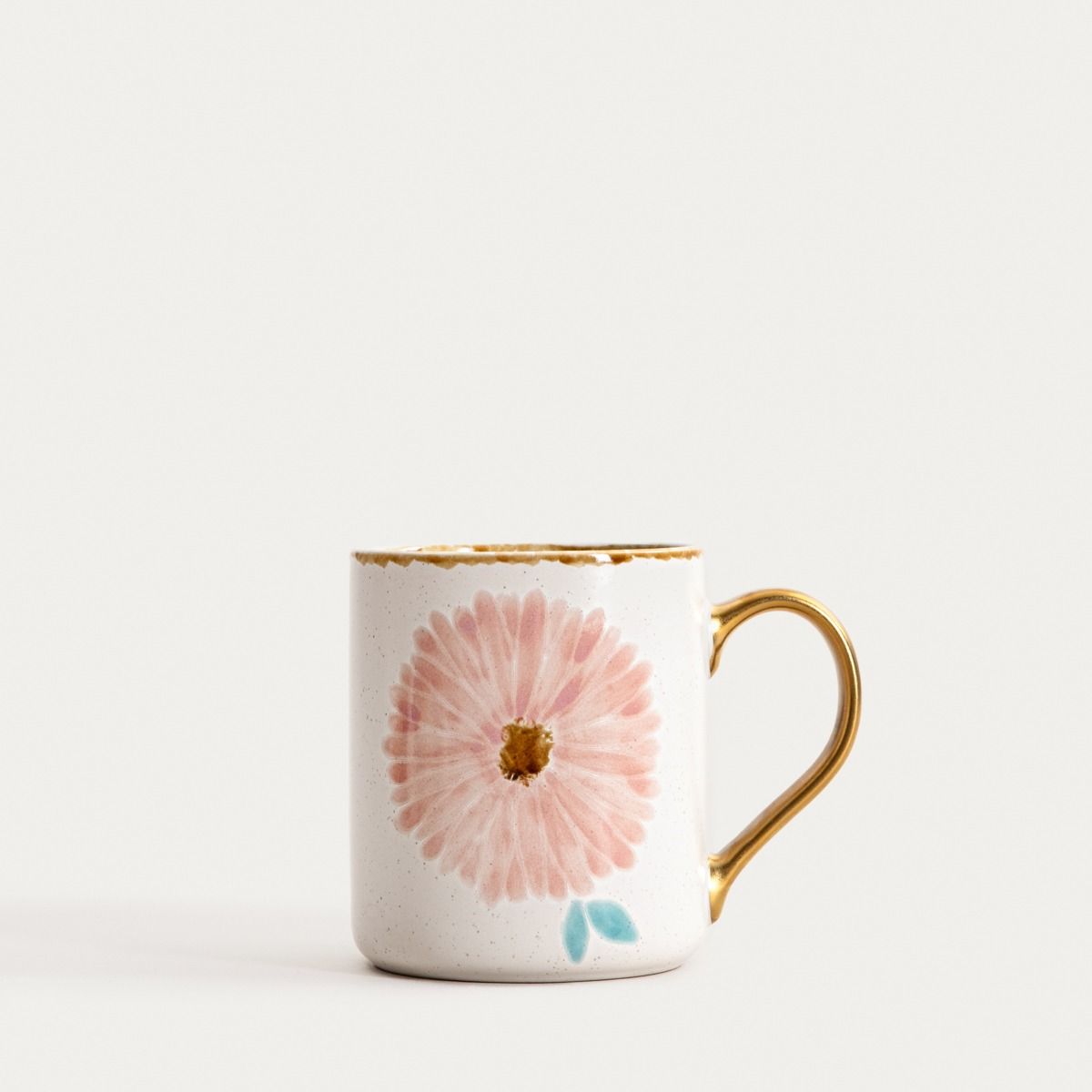 Kubek MEREN z różowym kwiatem i złotym uchem 0,5 l