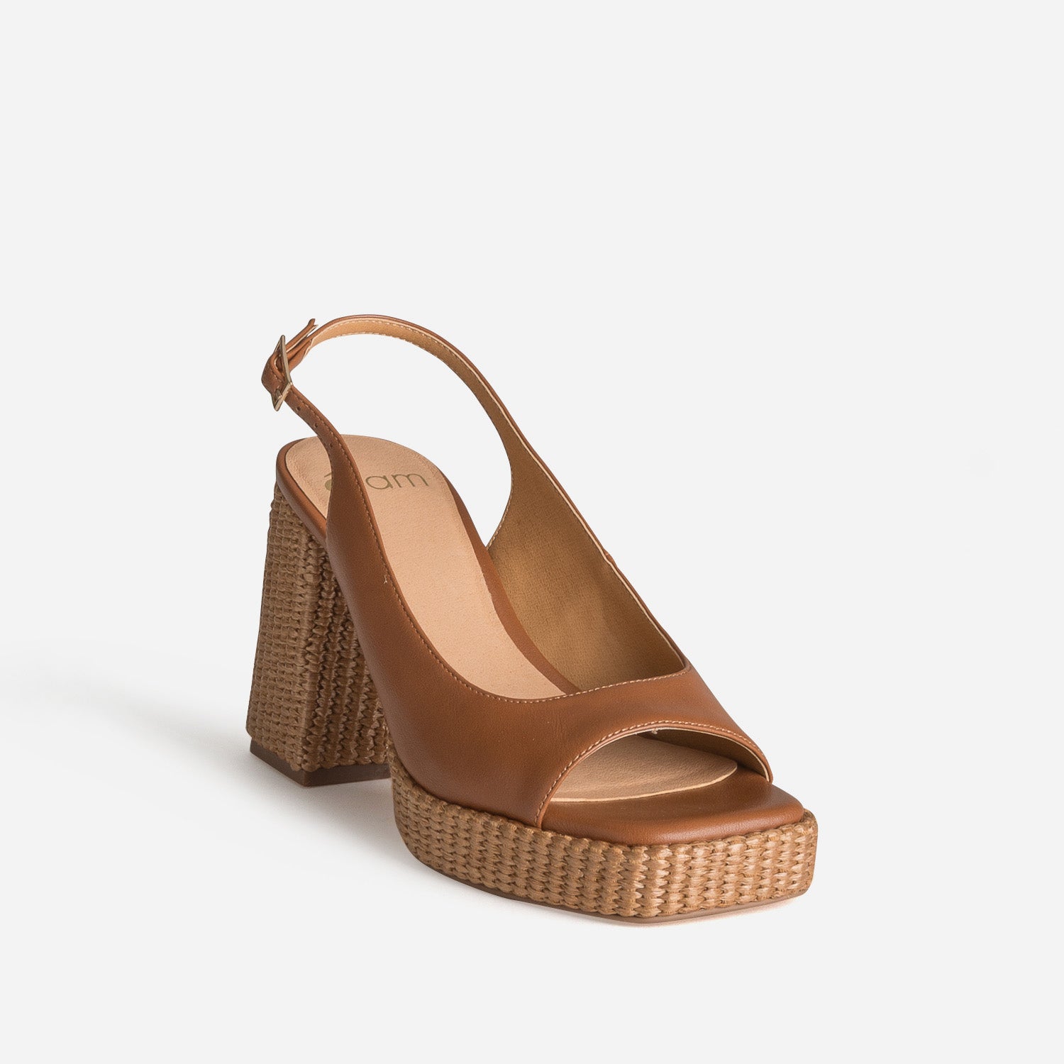 Sandale camel talon et plateforme tressés