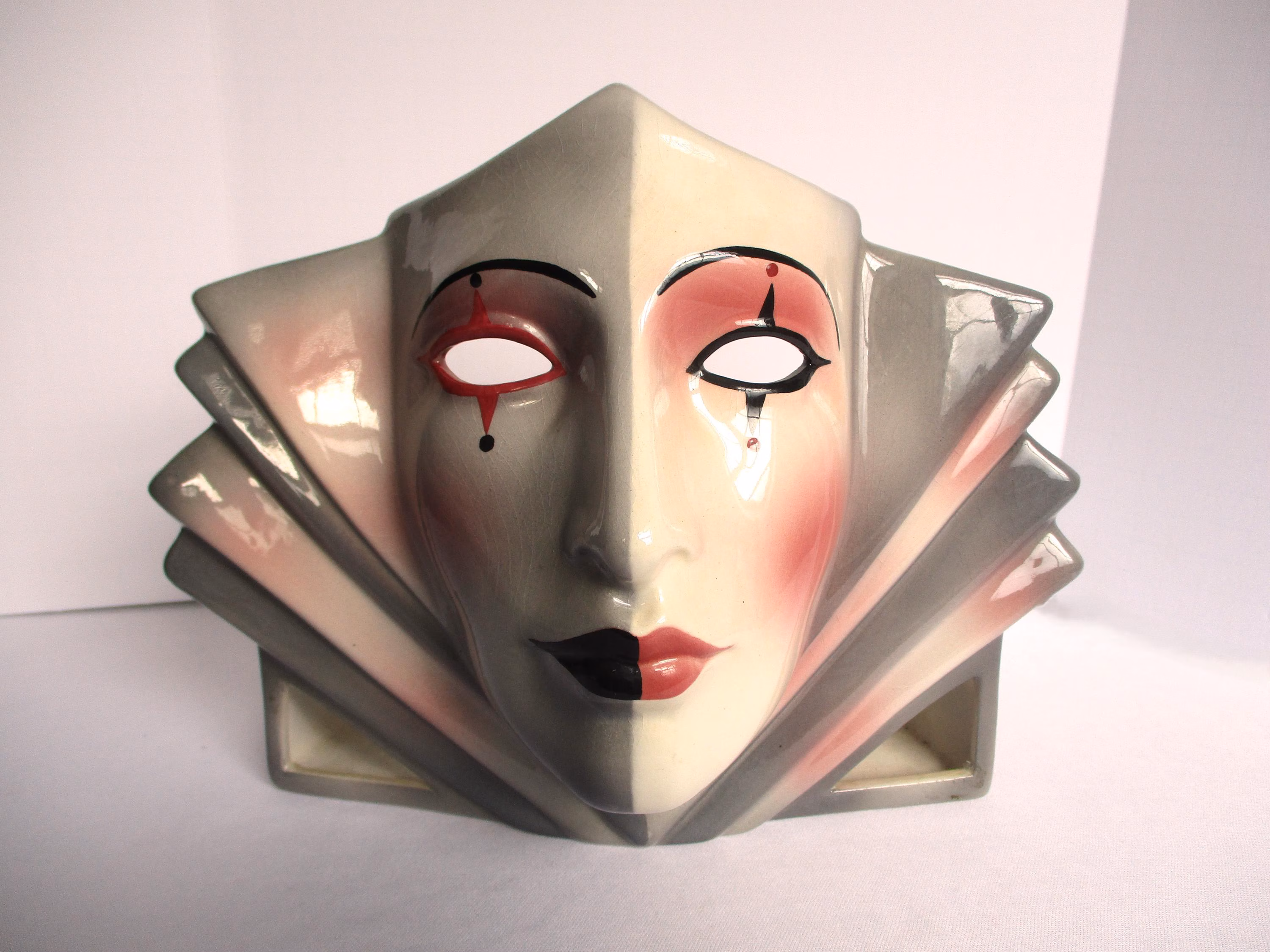 Rare About Face 1986 Vintage Ceramic Face Mask Lamp Art Deco Sconce