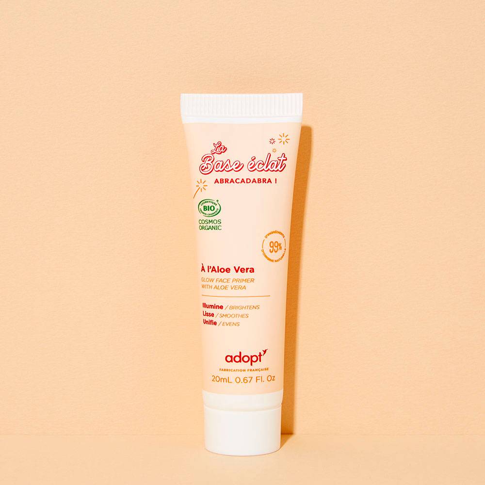 Base de teint hydratante éclatLa base éclat abracadabra ! 20 ml